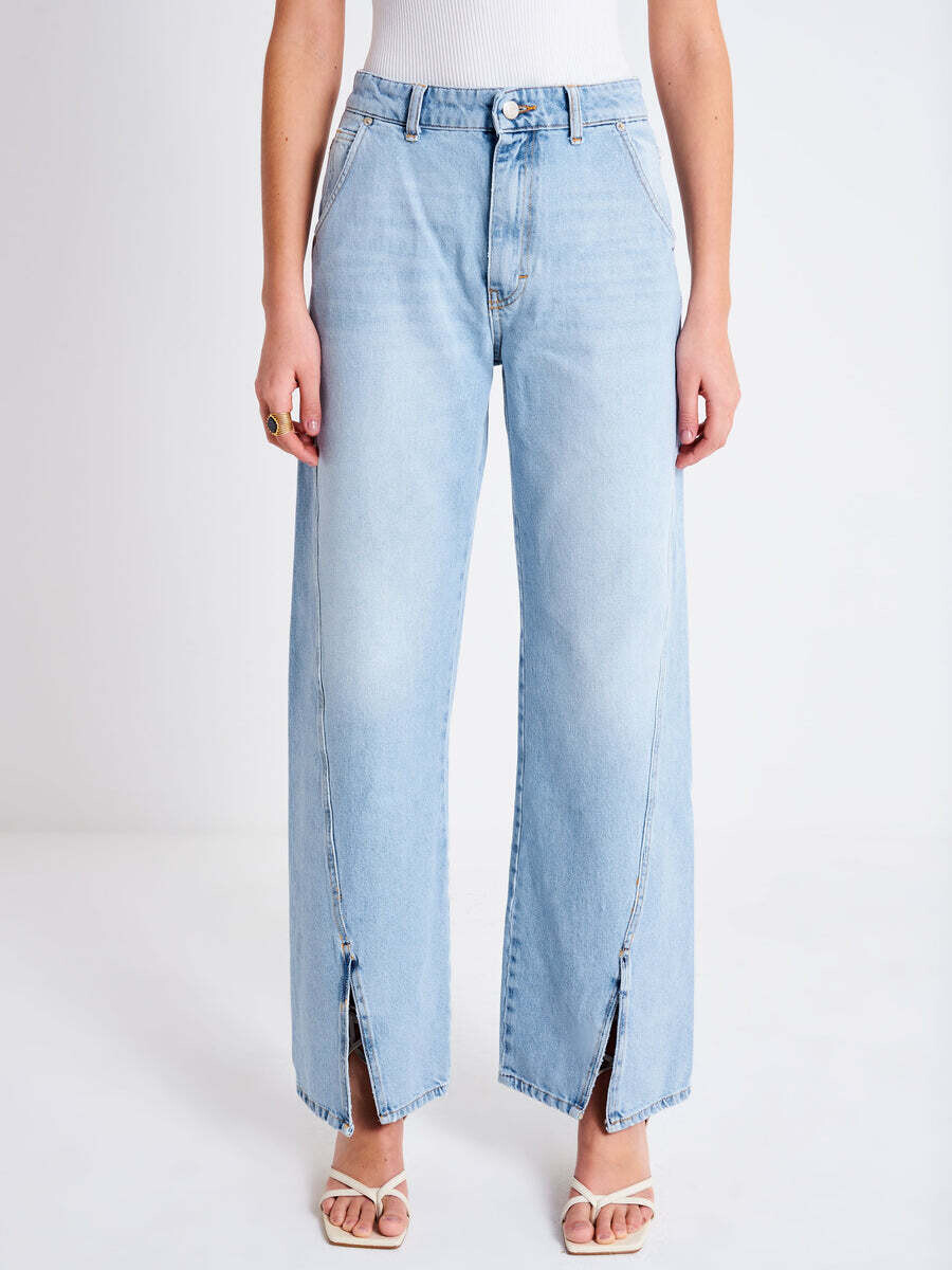 VICOLO - Jeans con Spacchi Frontali
SKU: DE5189089ABLU
Colore: blu