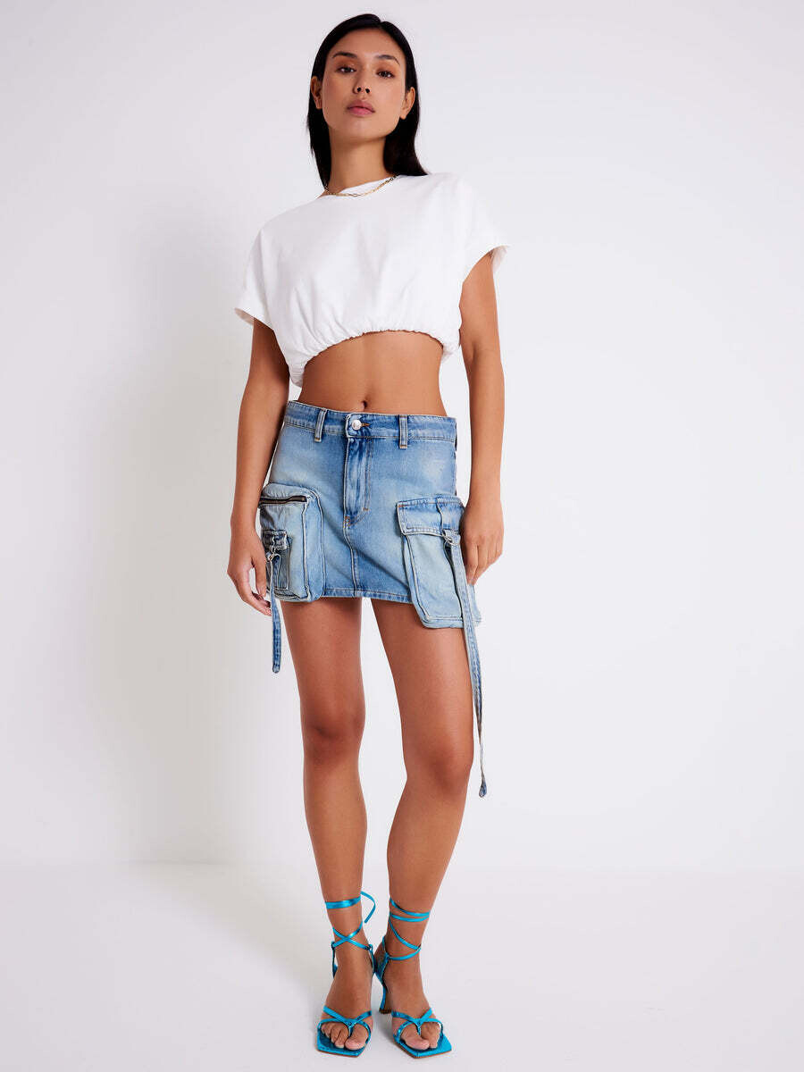 VICOLO - Minigonna Multitasche in Denim
SKU: DE5282089ABLU
Colore: blu