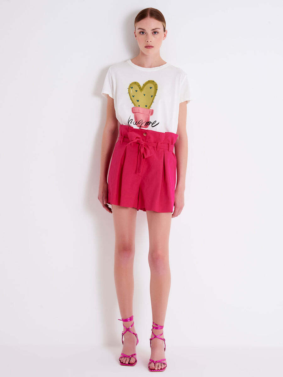 Vicolo - T-Shirt Hug Me
SKU: RE0600001FNAT
Colore: bianco