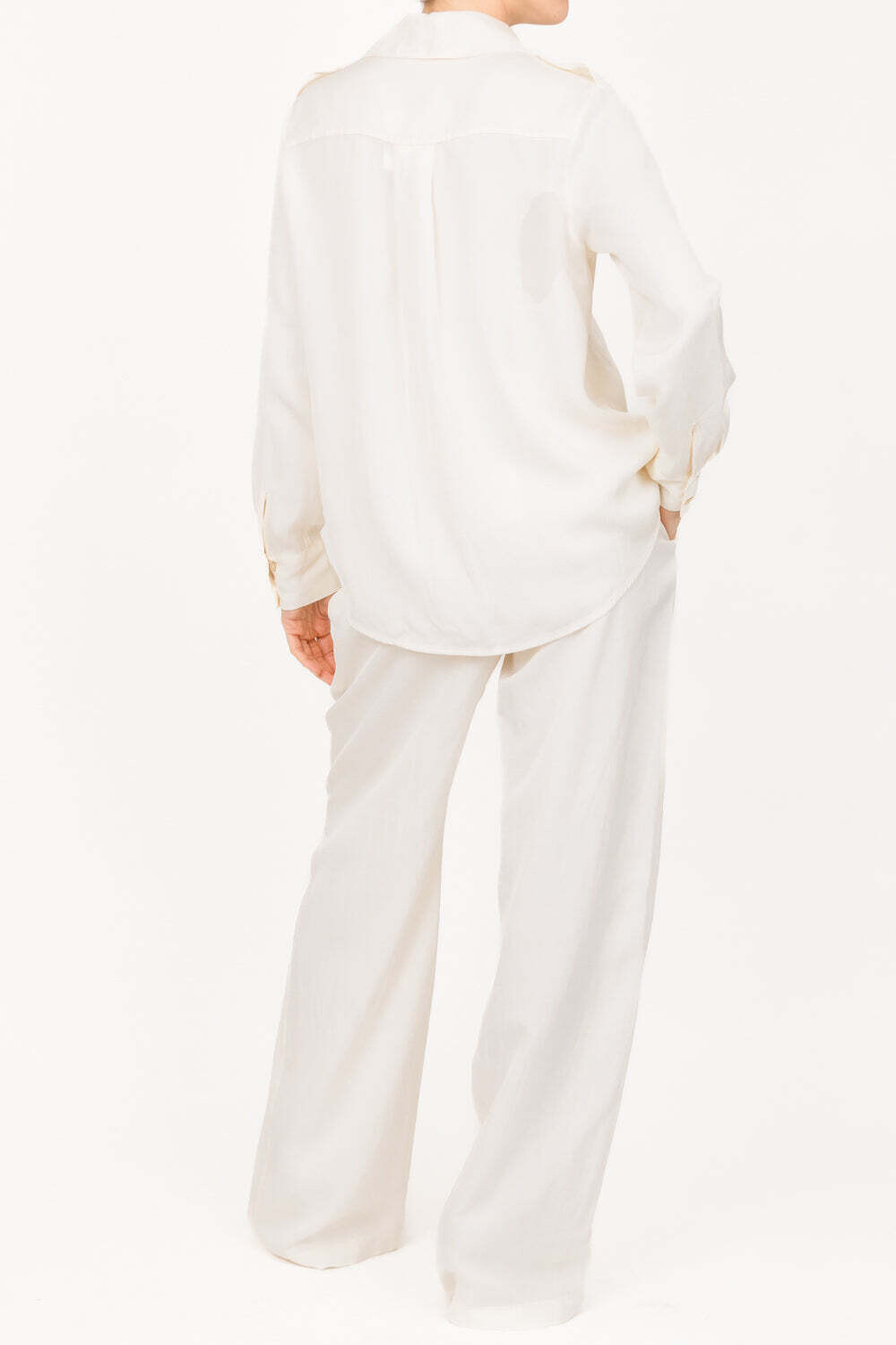 Vicolo - Camicia taschino Art. TE1920
Colore - Burro