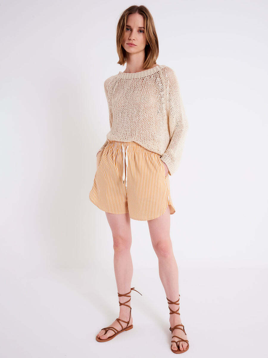 VICOLO - Shorts a Righe con Lacci
SKU: TE2367024FSEN
Colore: senape