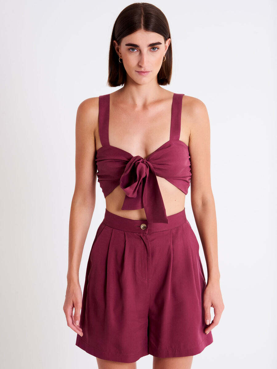 VICOLO - Top con Nodo NEW IN
Prugna
SKU: TE2689048EPRU