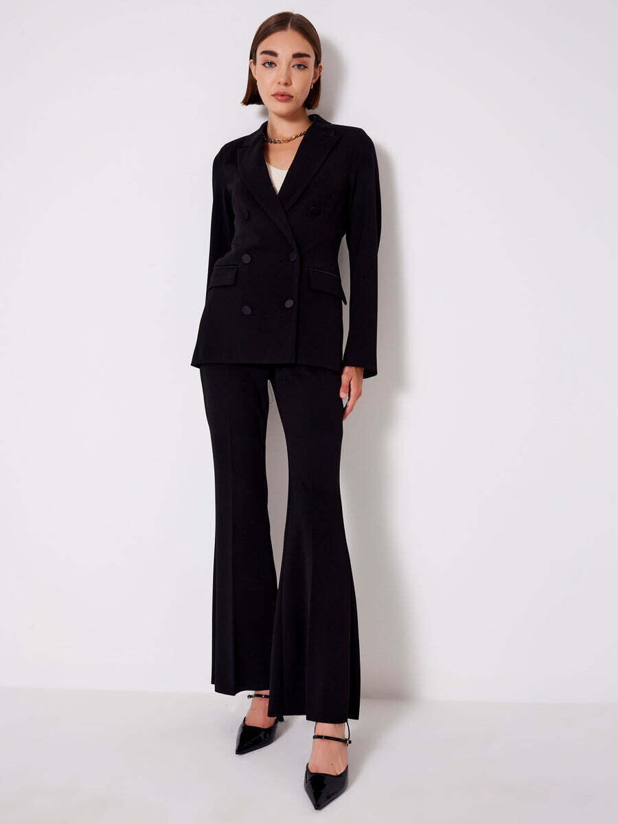 VICOLO - Pantalone A Zampa NEW IN
Nero
SKU: TR0200099ANER