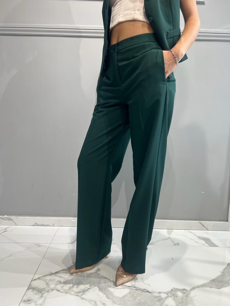 VICOLO - Pantalone Palazzo Basic NEW IN 
SKU: TR0527099AVER-2
Verde