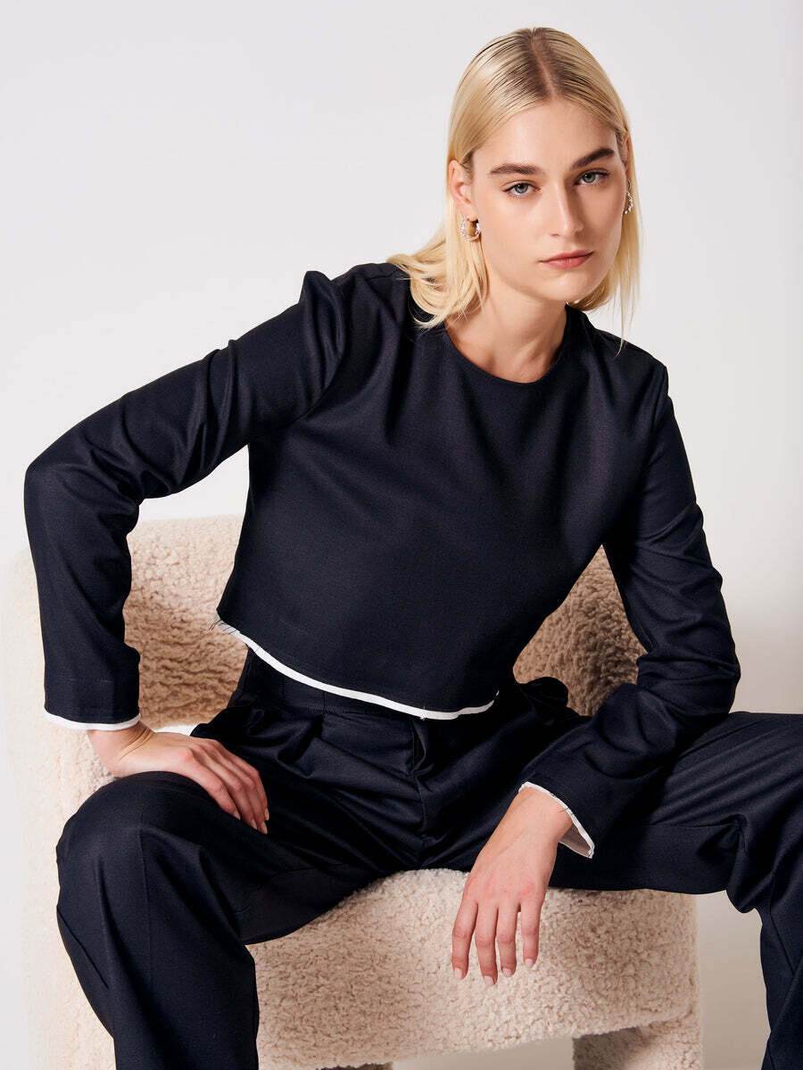 VICOLO - Maglia con Fondo Taglio Vivo NEW IN
Grigio Antracite
SKU: TR1326195RANT VICOLO - Maglia con Fondo Taglio Vivo NEW IN
Grigio Antracite
SKU: TR1326195RANT