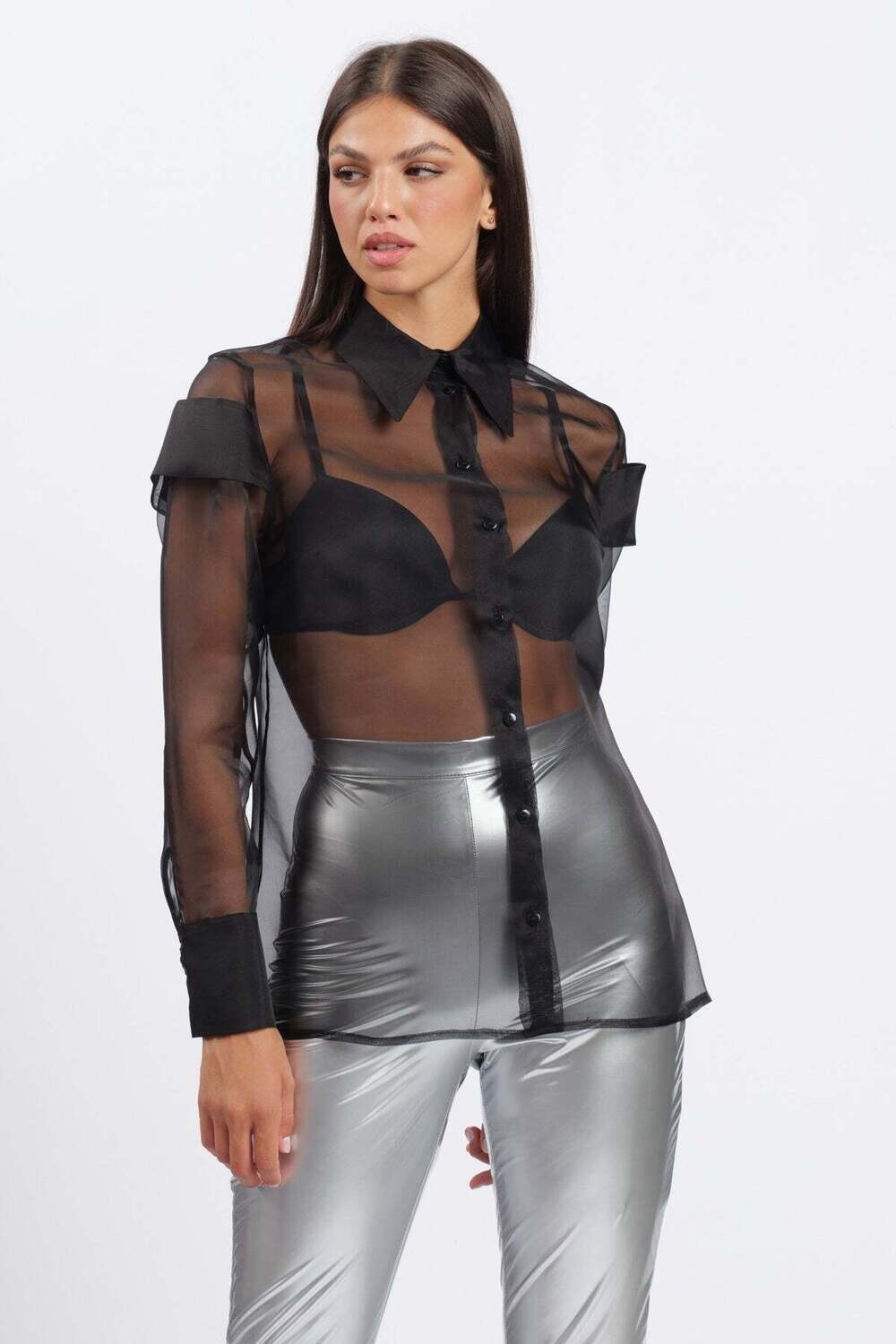 SILENCE LIMITED - Camicia Cut Nero
COLORE
NERO