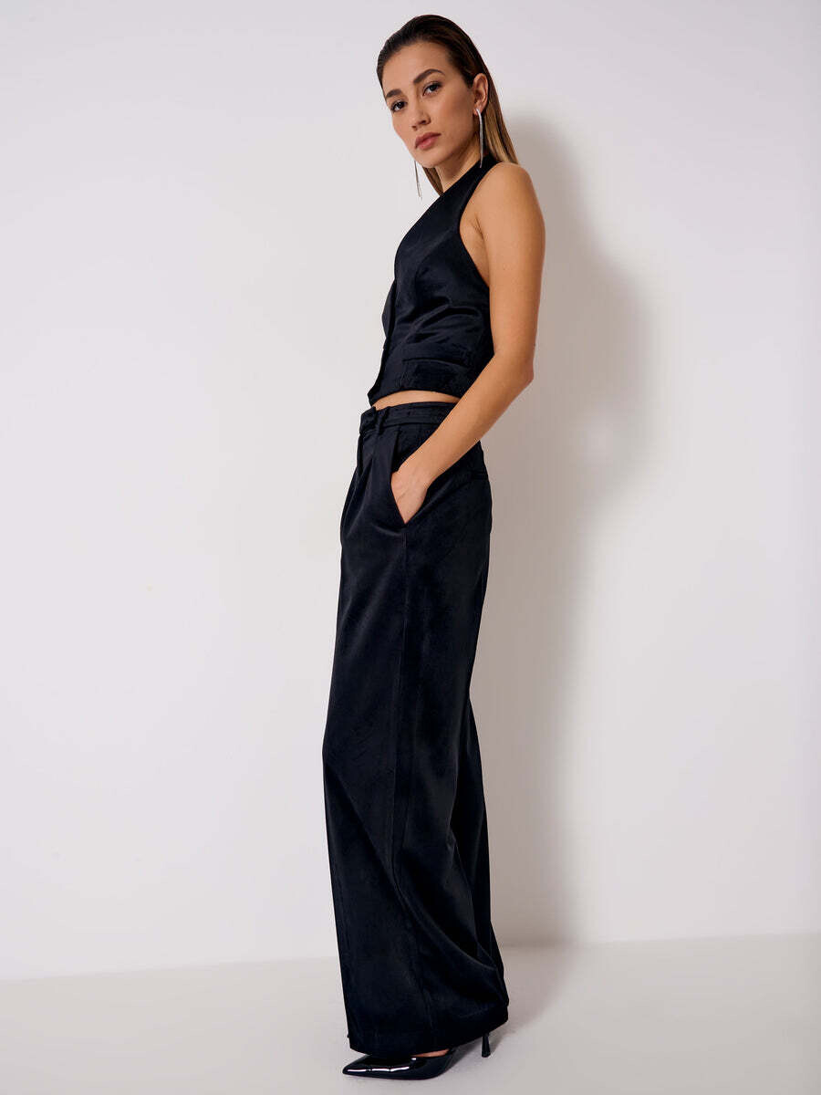 VICOLO - Pantalone Palazzo in Velluto NEW IN
Nero
SKU: TR0933099ANER