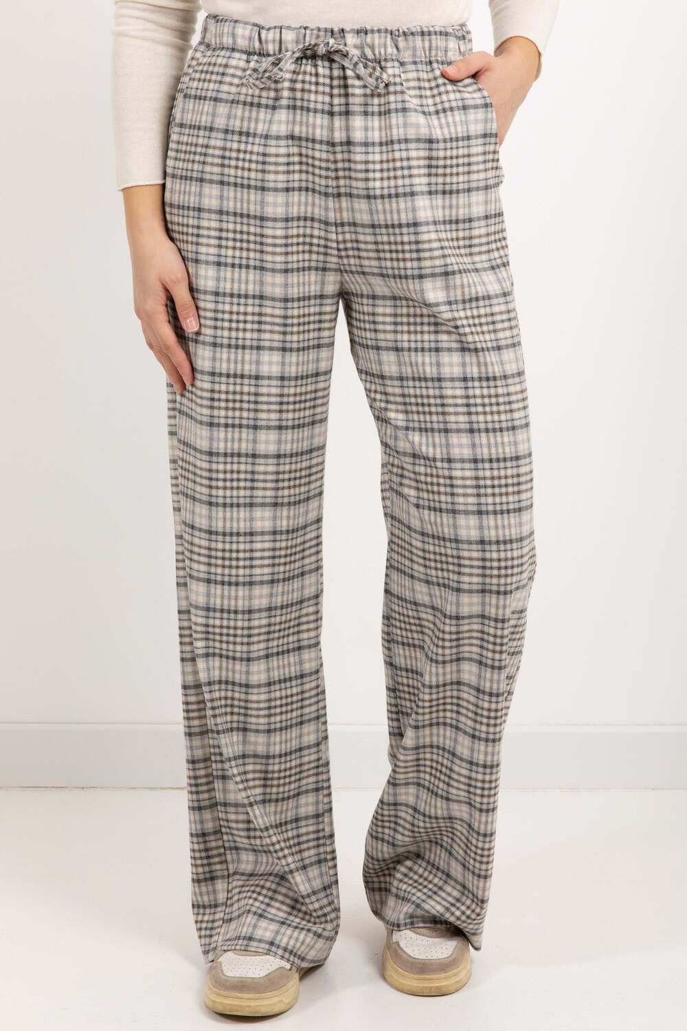 VICOLO
Pantalone con gamba dritta e coulisse ViCOLO check Burro