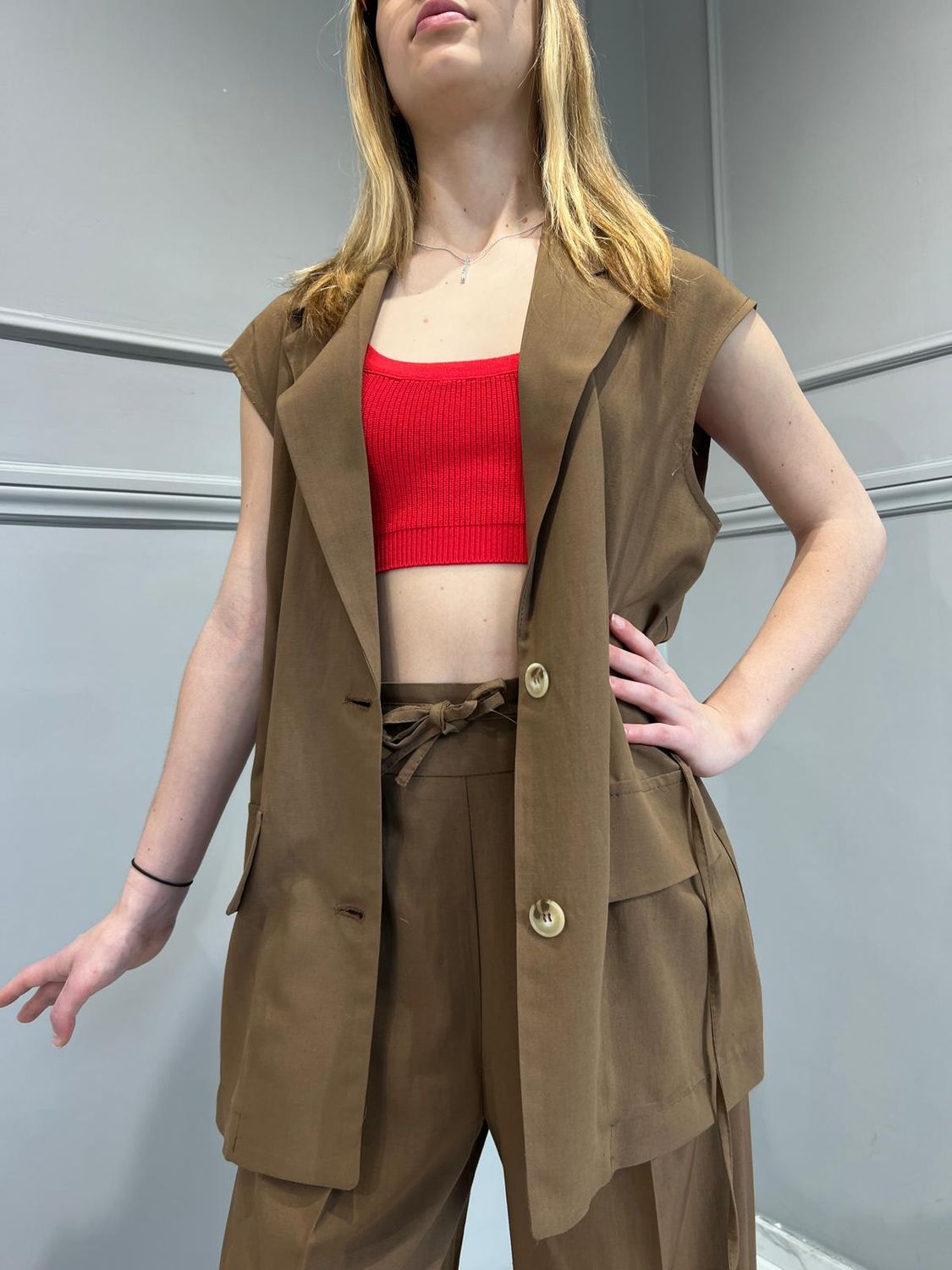 VICOLO - Gilet lino e viscosa Moka SKU. TB