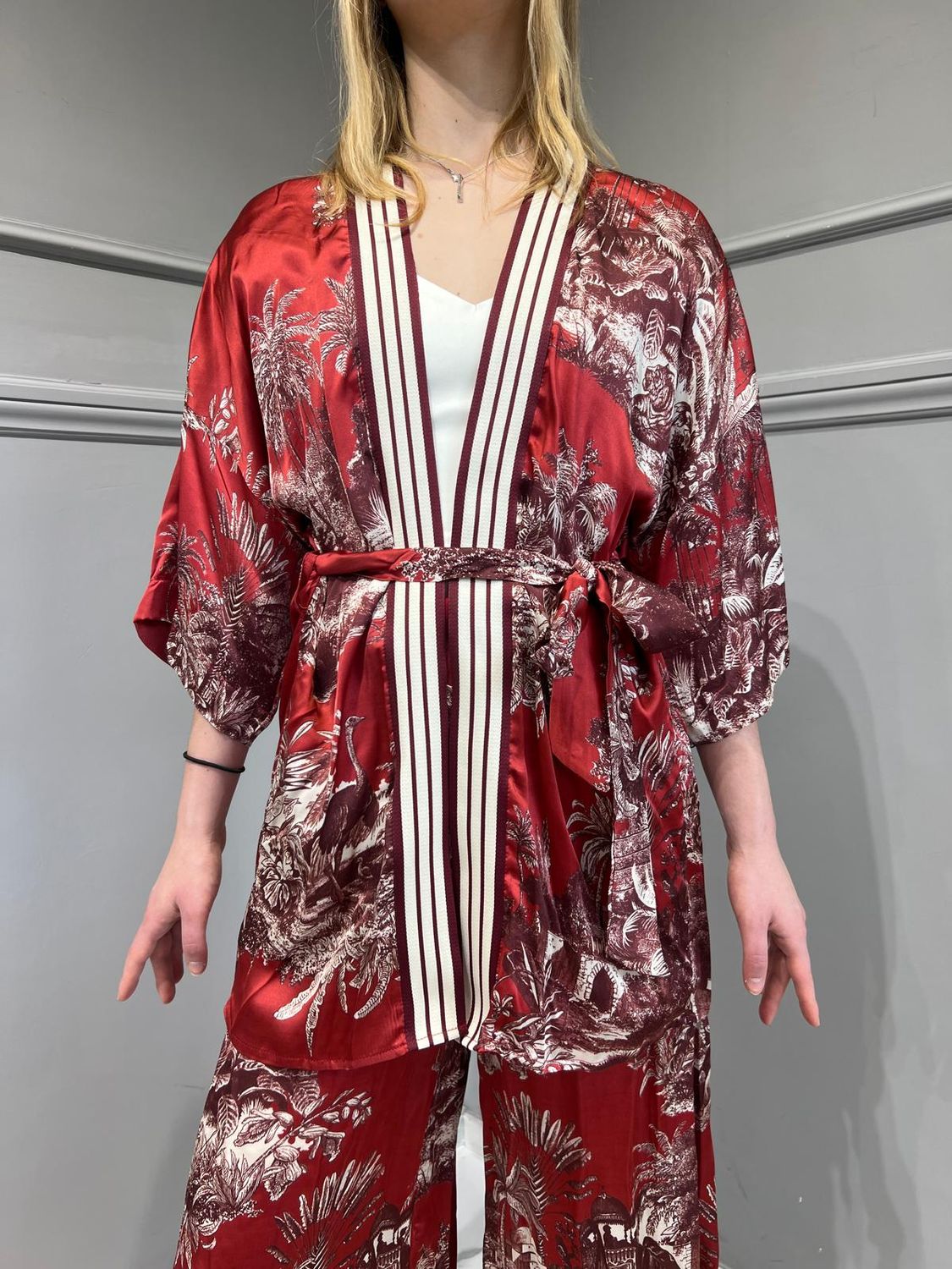 TENSIONE IN - Kimono Fantasia SKU: S24MC54