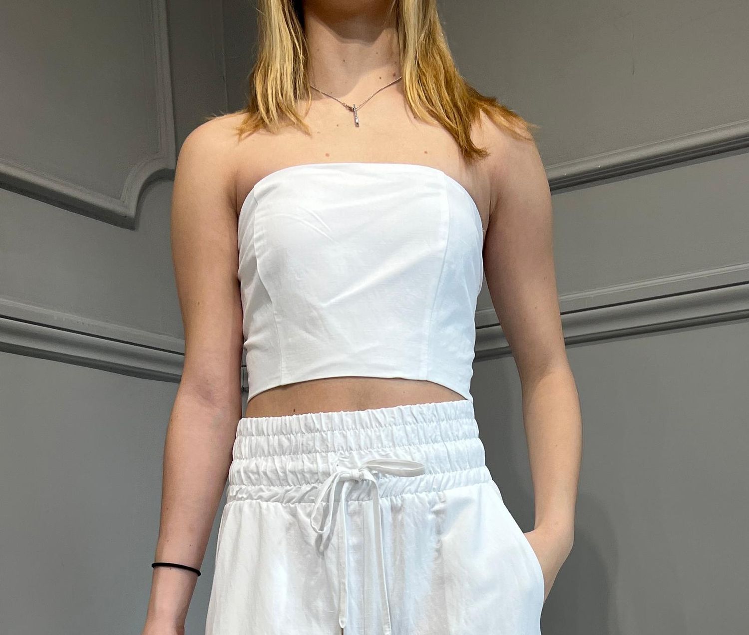 Tensione in-Top a fascia misto lino elastico dietro - latte SKU: 24t2764-139803