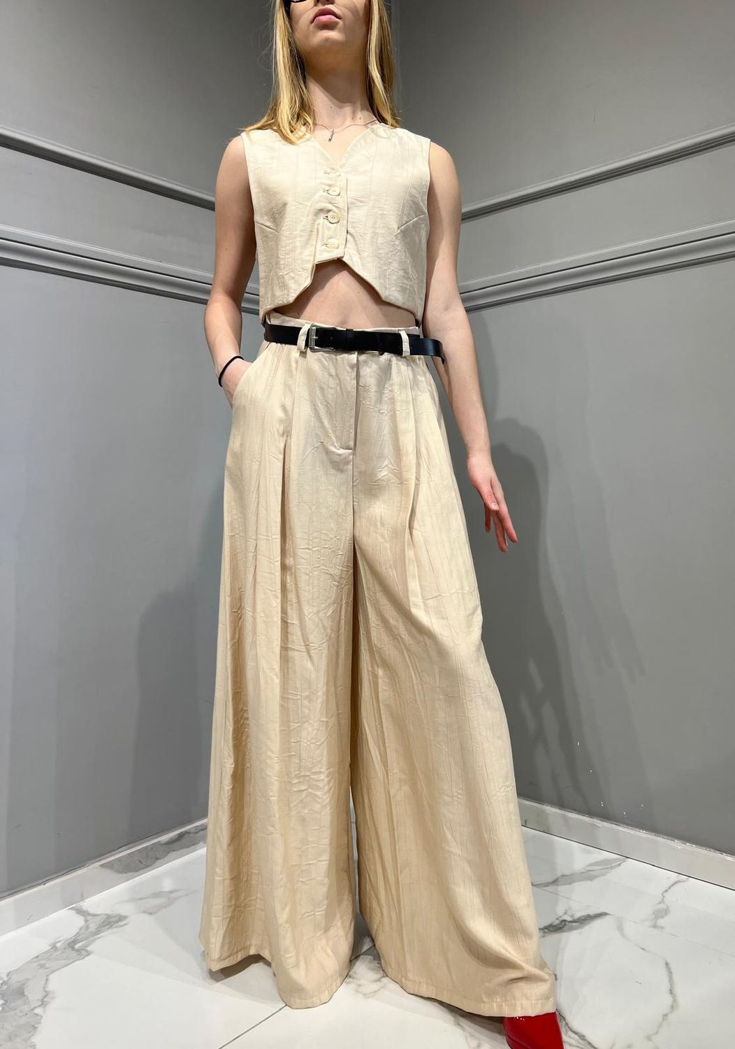 Have One - Gilet corto con punte Art. LMA-L041 Burro