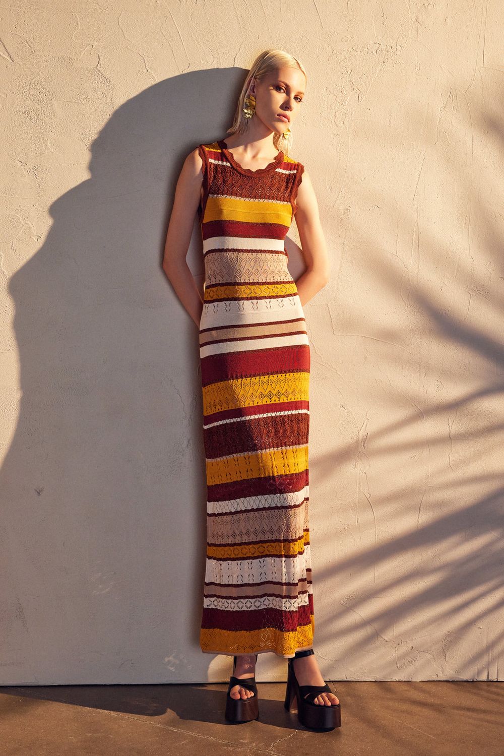 AKEP - ABITO LUNGO SMANICATO IN PUNTO PIZZO A RIGHE VSKD05068