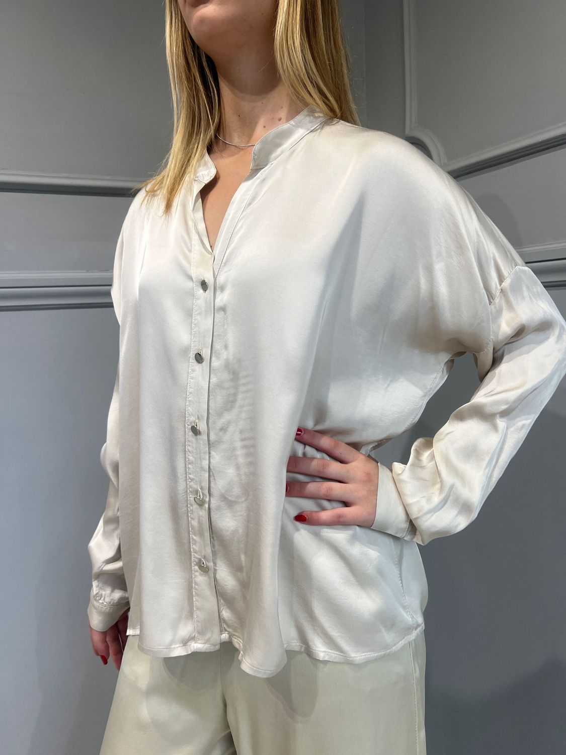 TENSIONE IN - Camicia Lara Satin - art: F9340 Burro