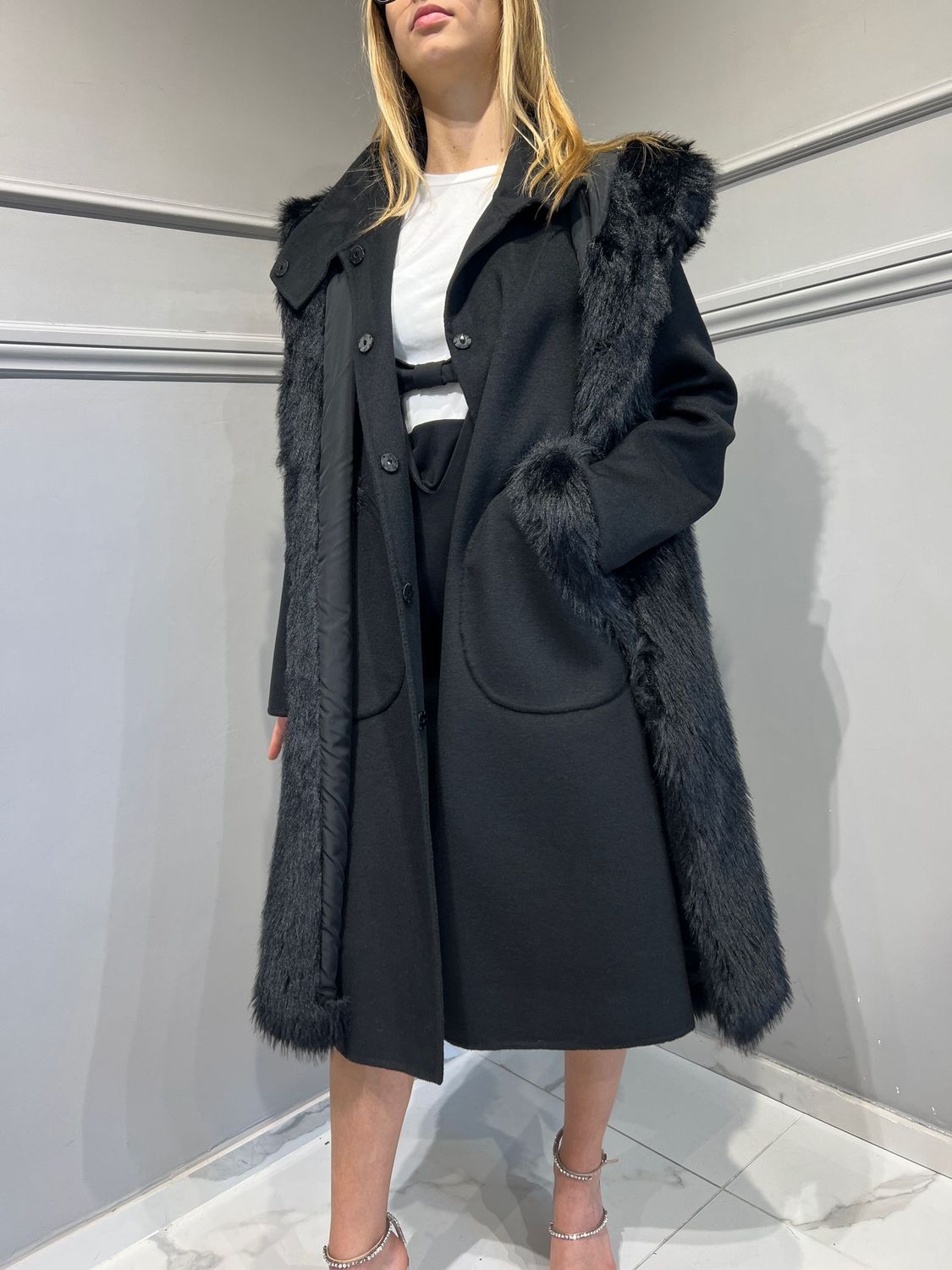 VICOLO - Cappotto outdoor + pelliccia - TS0028 - Nero VICOLO - Cappotto outdoor + pelliccia - TS0028 - Nero