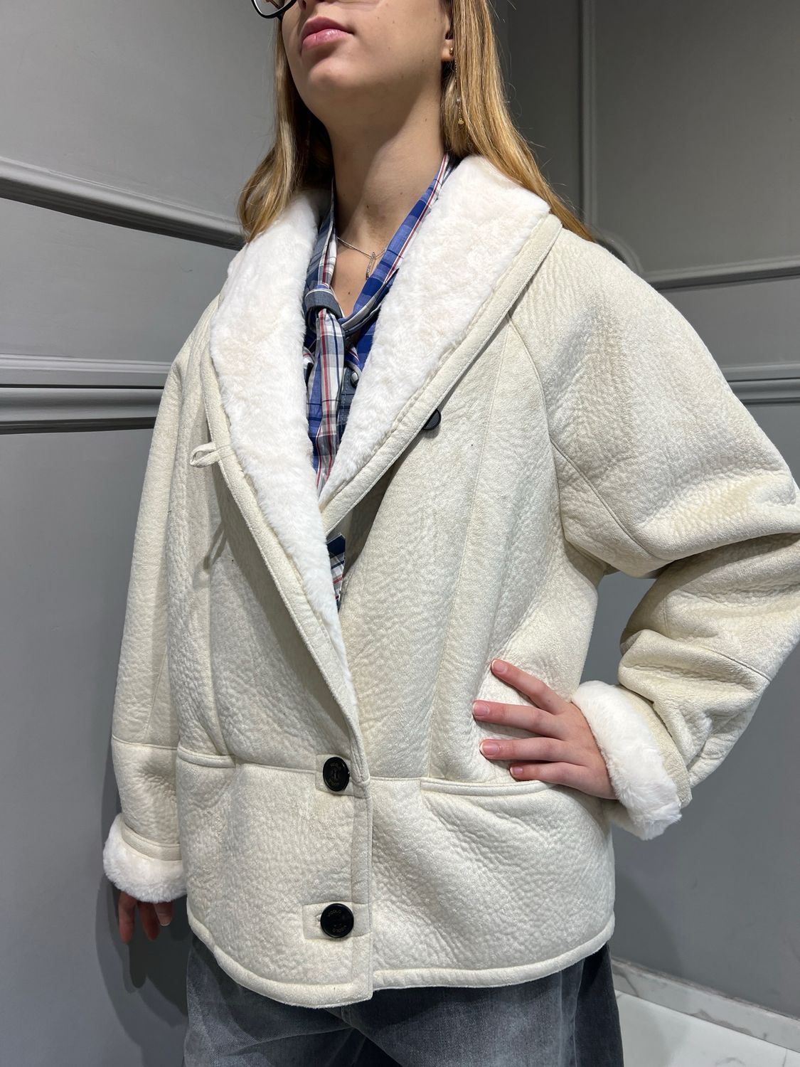 VICOLO - Montone ecologico con collo sciallato - TS0038 Panna