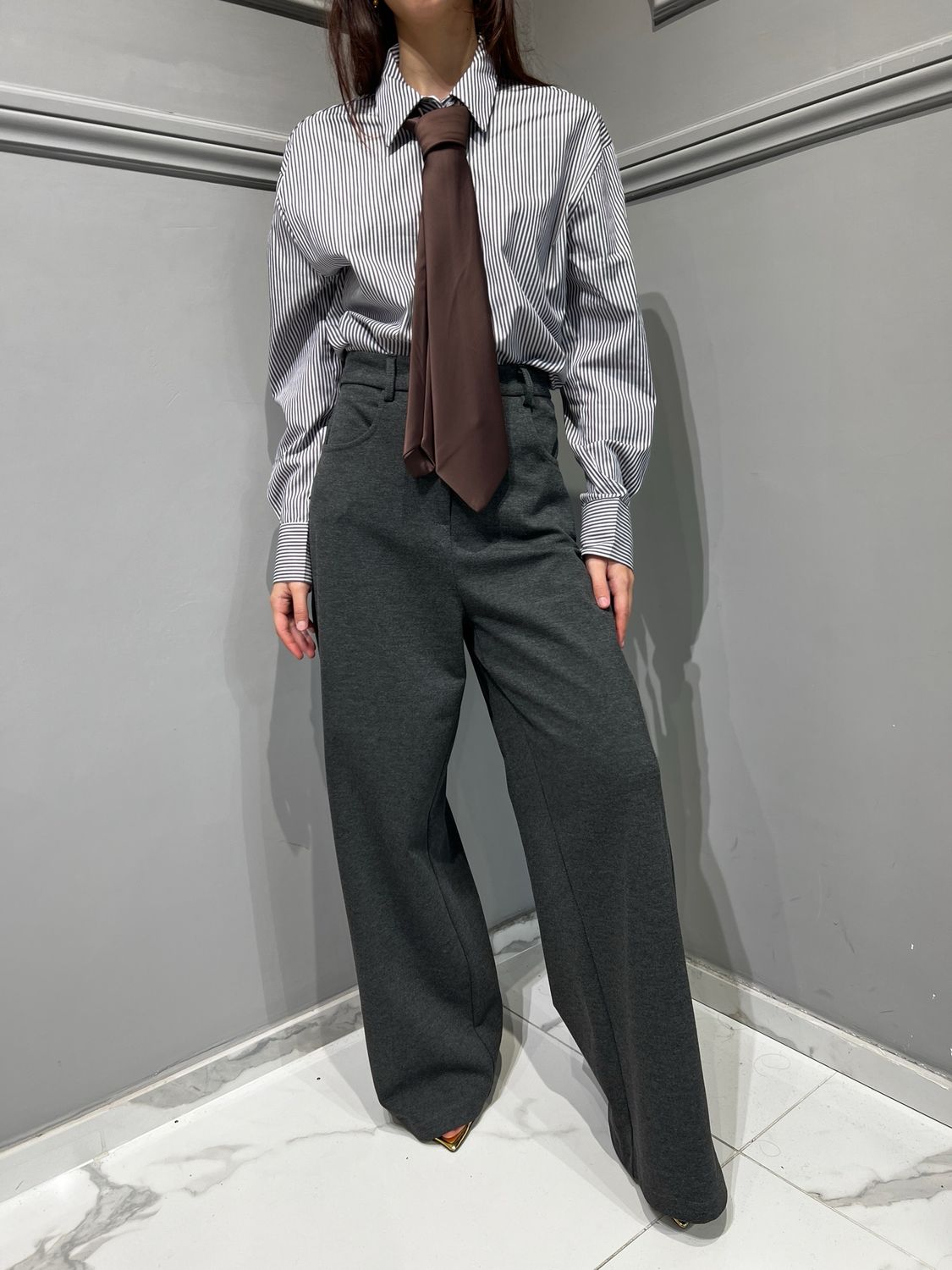 TENSIONE IN - pantalone palazzo punto Milano 25p4355 - grigio