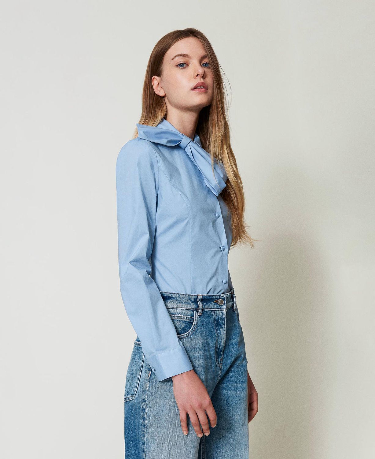 TWINSET ACTITUDE - Camicia in popeline con fiocco - celeste