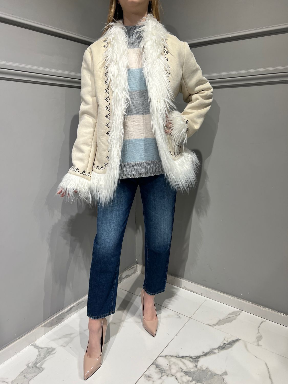 VICOLO - ecomontone con ricami