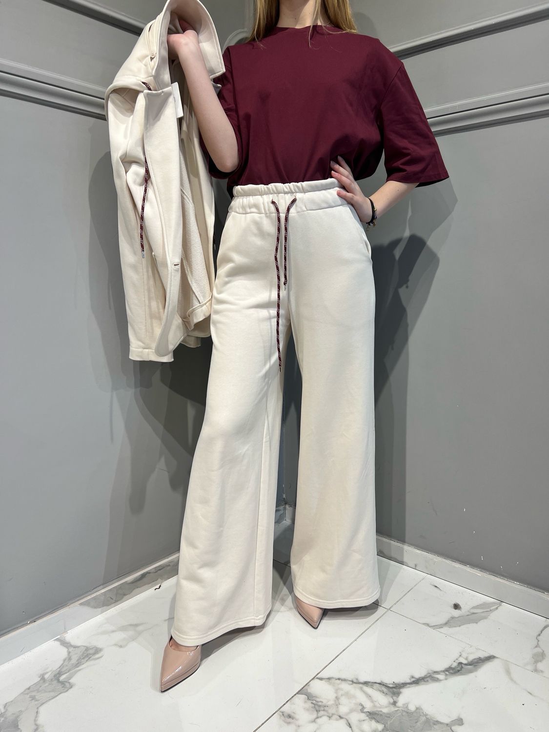 TENSIONE IN - pantalone in felpa garzata con elastico e laccio in vita 25p6520 - panna