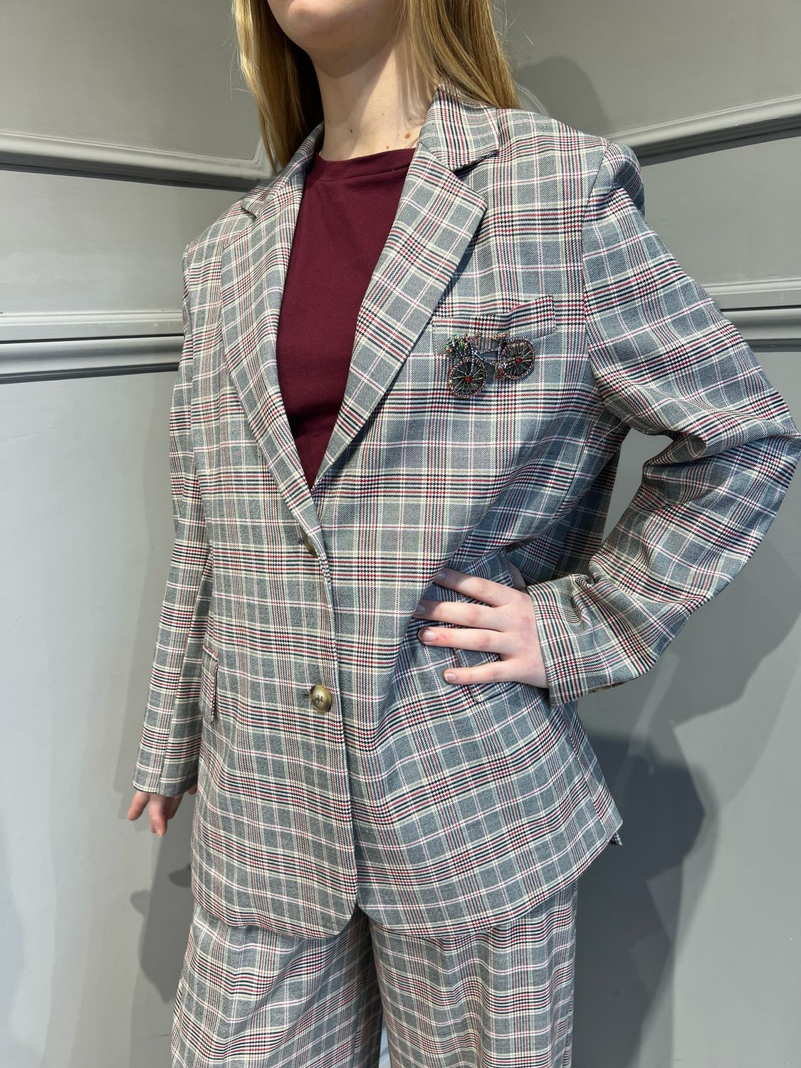 TENSIONE IN - giacca in principe di Galles over con spilla bicicletta S25J266 - rosso