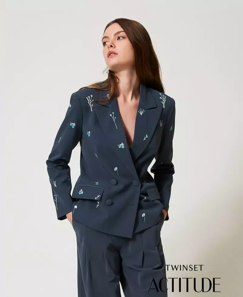 TWINSET Actitude - Giacca blazer con ricamo a fiori 251AP2080 - Blu