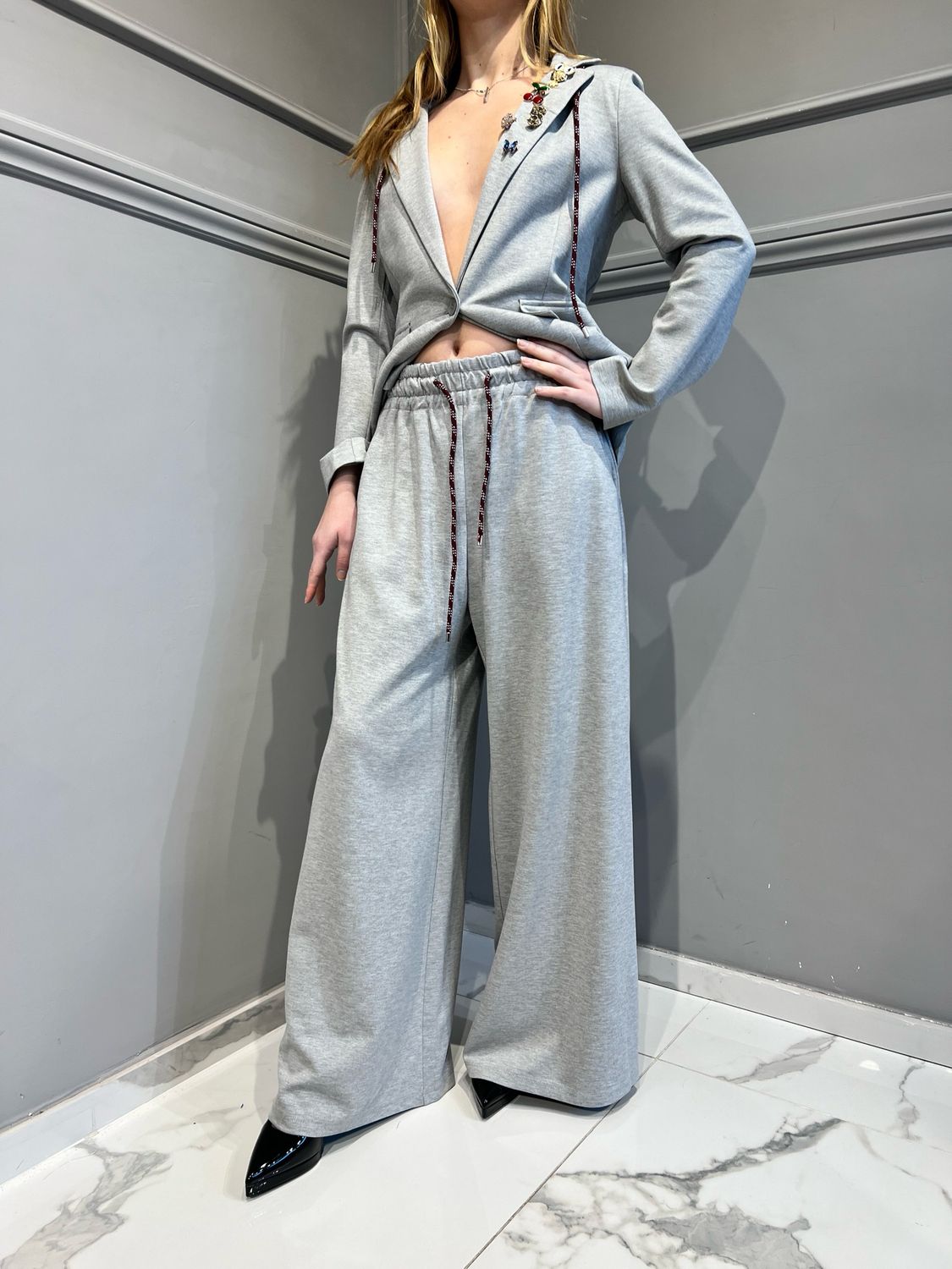 MOTEL - pantalone in punto Milano elasticizzato con laccio e elastico in vita 25P6507 - grigio chiaro