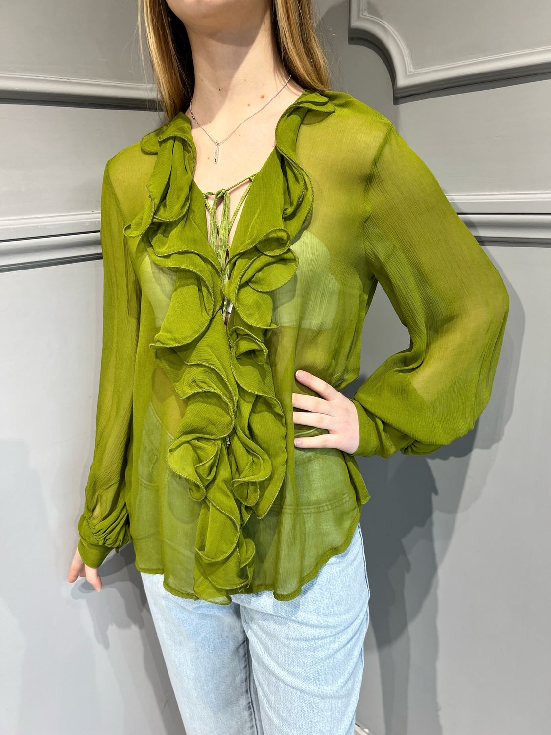 TENSIONE IN - camicia con volant e rouges S25C472 - verde