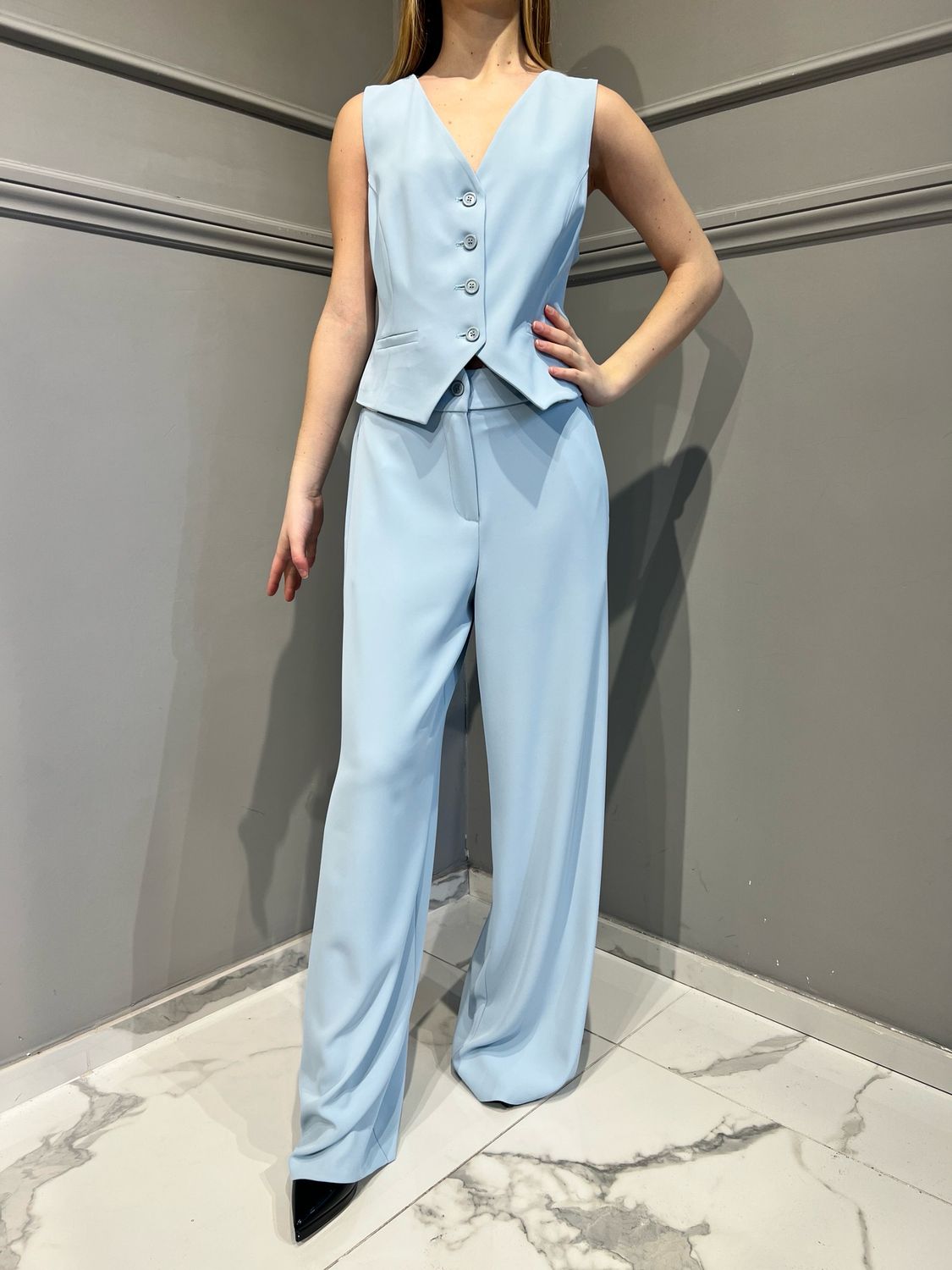 MOTEL - completo gilet + pantalone in tessuto fluido 25C7173 - cielo