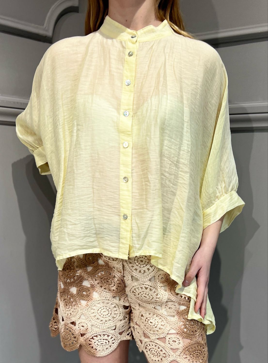 MOTEL - camicia over maniche corte collo coreana 152B-C47125 - giallo