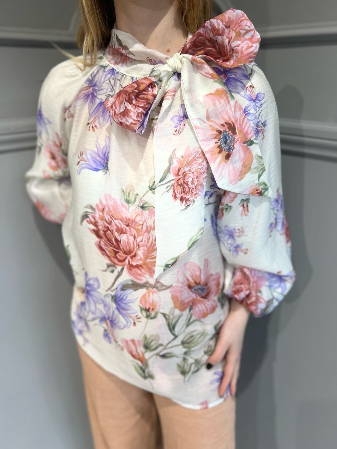 TENSIONE IN - camicia con fiocco fantasia floreale S25CB25 - variante unica