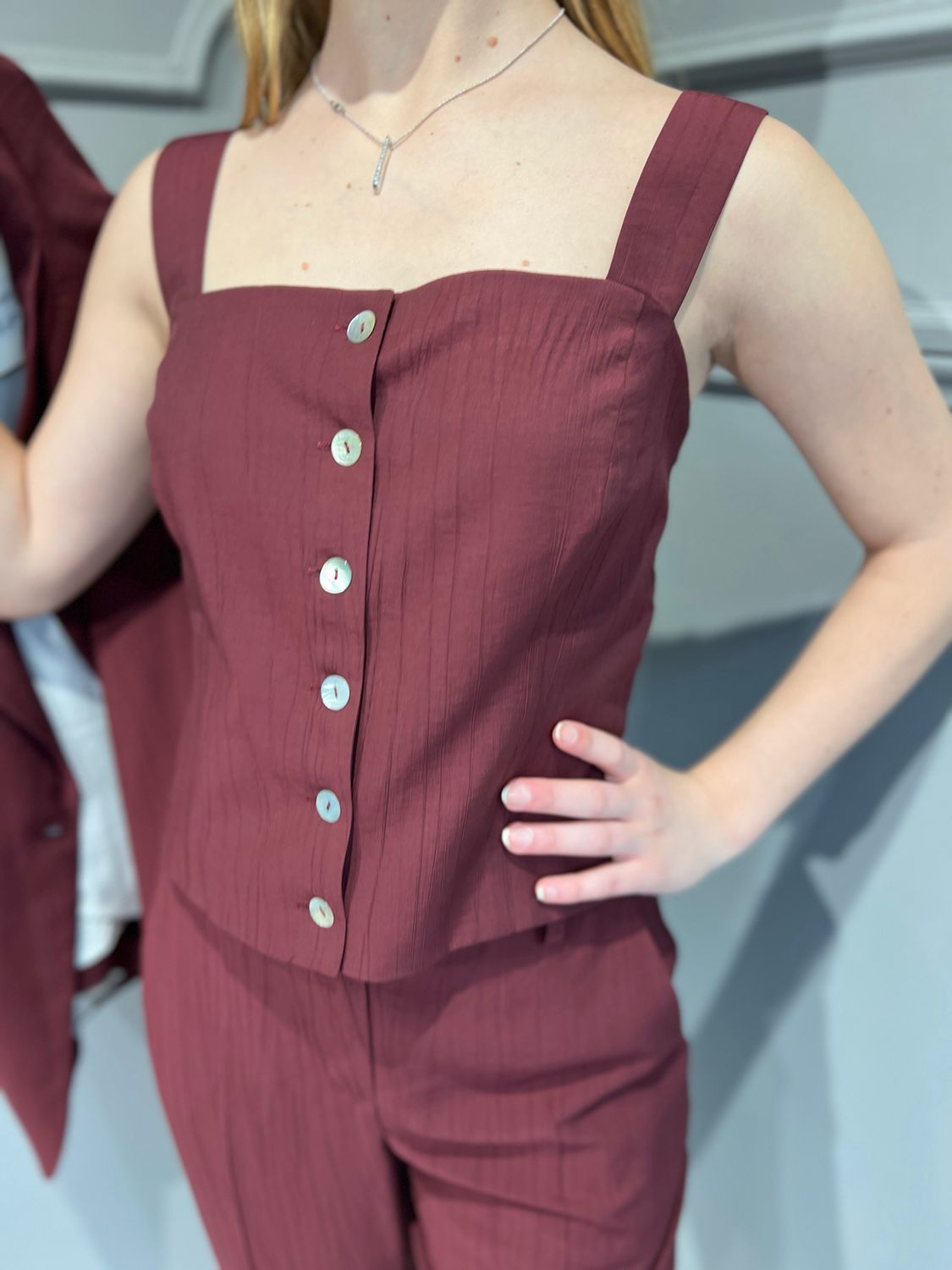 TENSIONE IN - top con bottoni e elastico dietro 25t7710 - nebbiolo