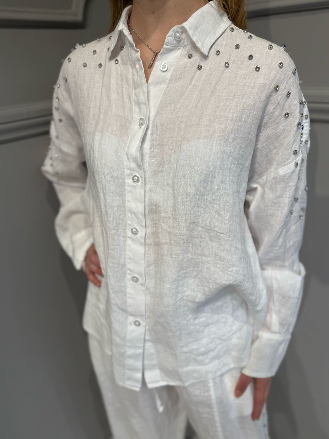 MOTEL - camicia in puro lino con pietre C5588 - bianco