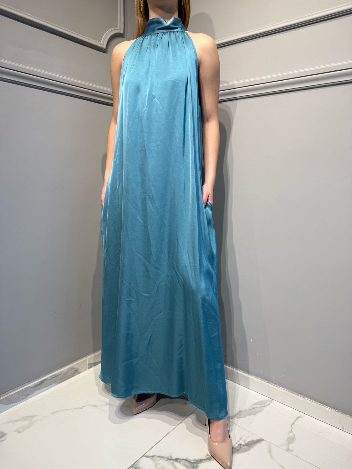 VICOLO - abito scollo americana in satin con tasche TD0768 - azzurro