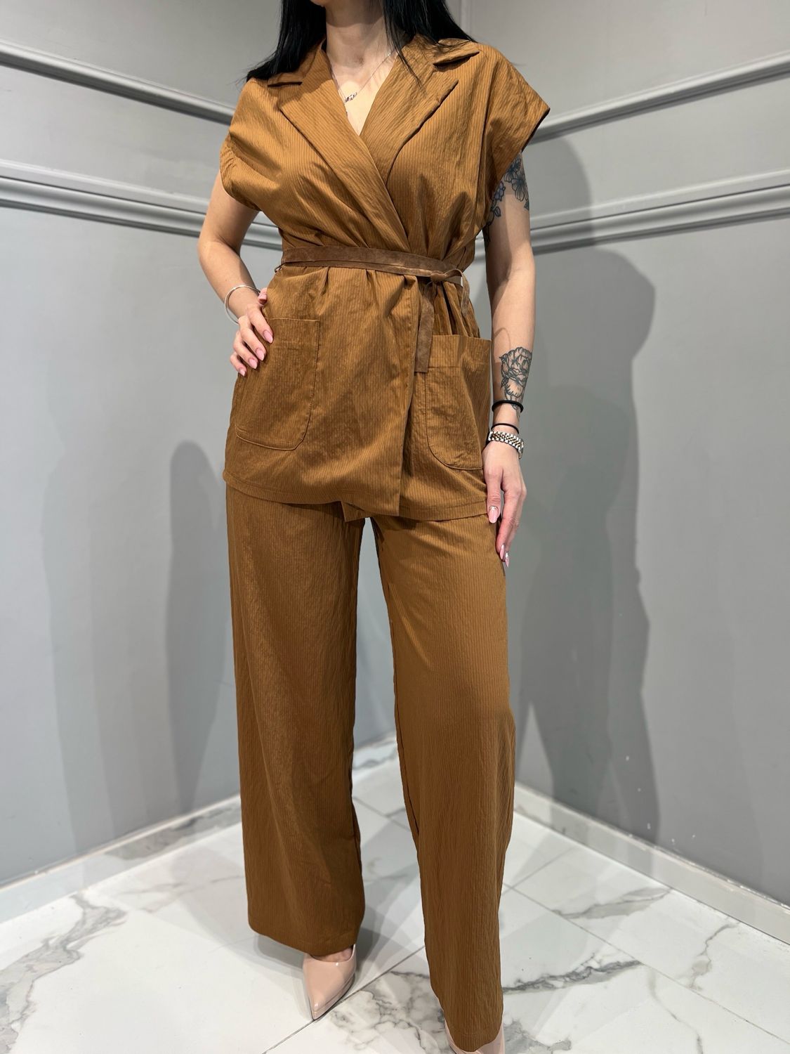 MOTEL - completo gilet+pantalone gessato S25XC05 - tabacco