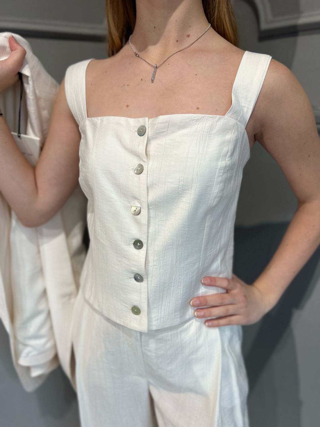 TENSIONE IN - gilet con bottoncini 25T7710 - panna