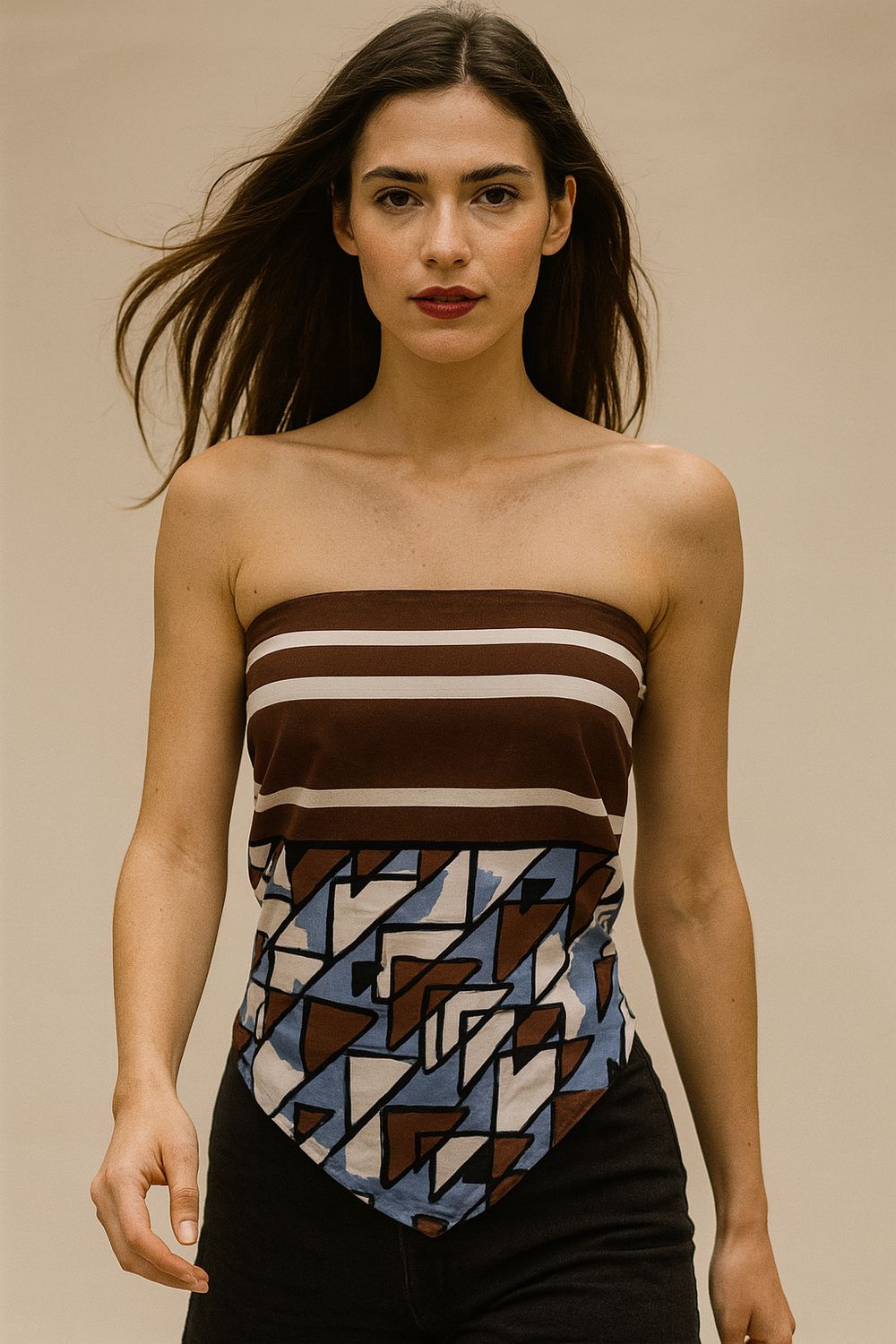 TENSIONE IN - top a fascia a foulard con elastico dietro a fantasia SS251235 - fantasia celeste/moro