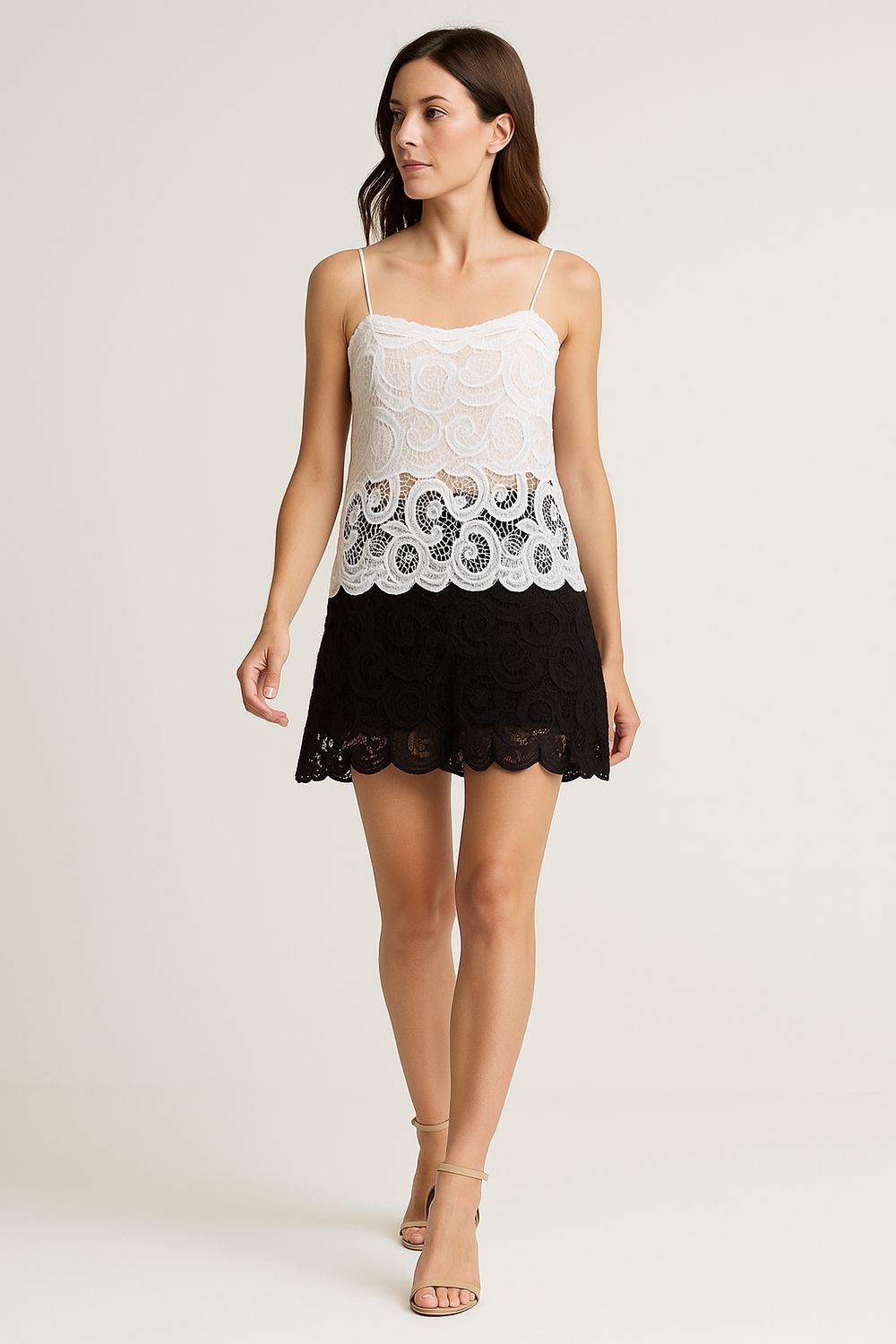 TENSIONE IN - canotta in pizzo con spacchi laterali S25TF81 - bianco