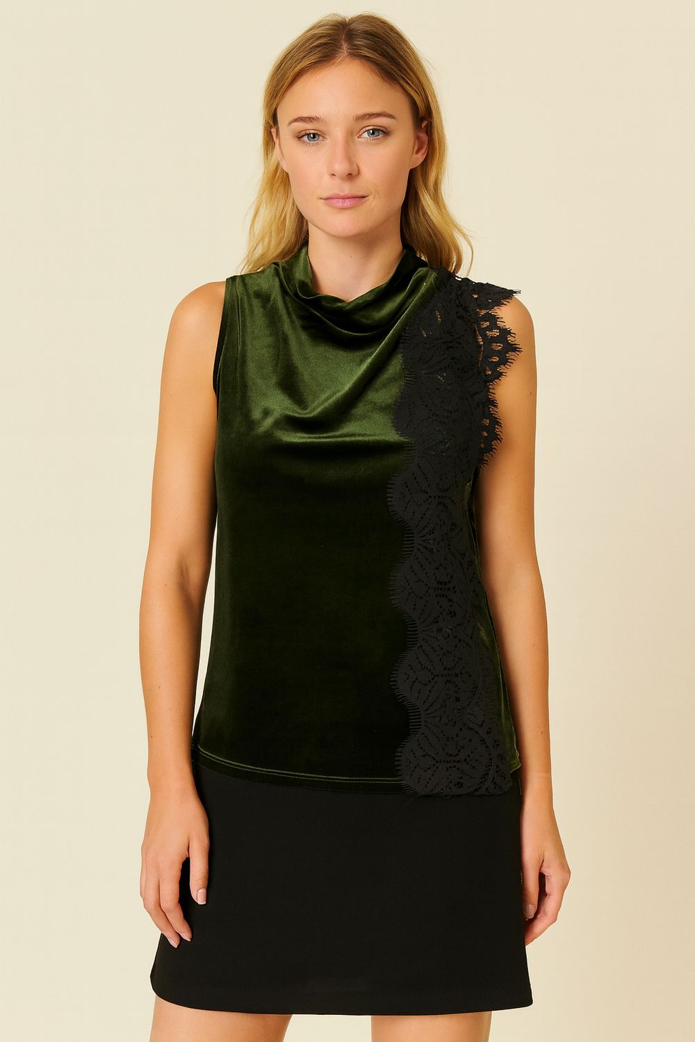 MOTEL - blusa in velluto elasticizzato con inserti in pizzo T50094MO - verde