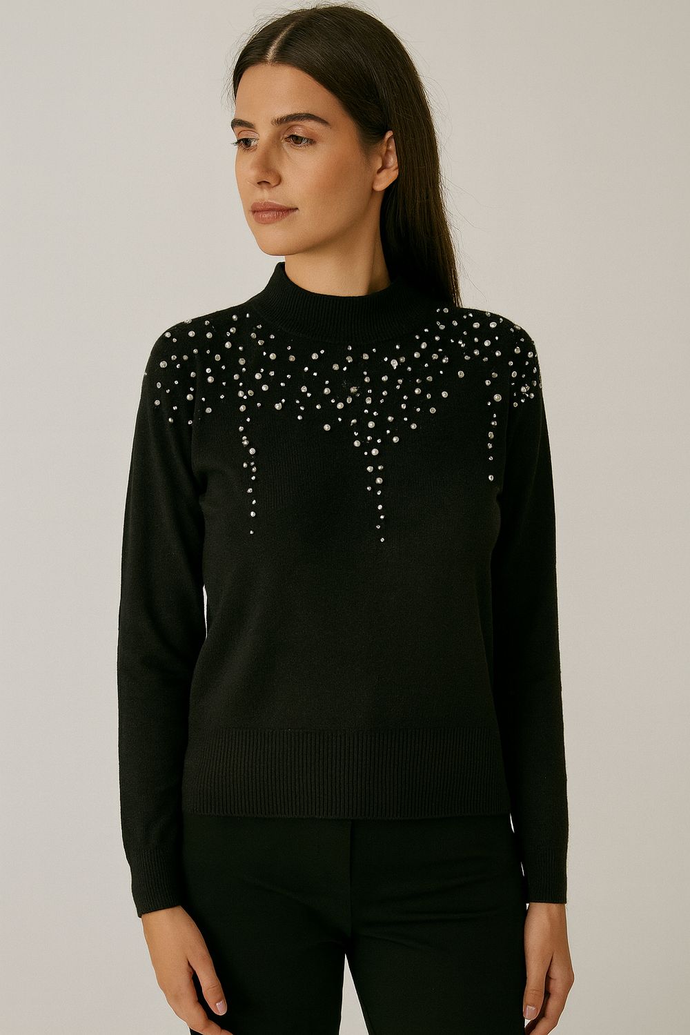 HAVE ONE - maglia girocollo  con pietre MNC-P051 - nero