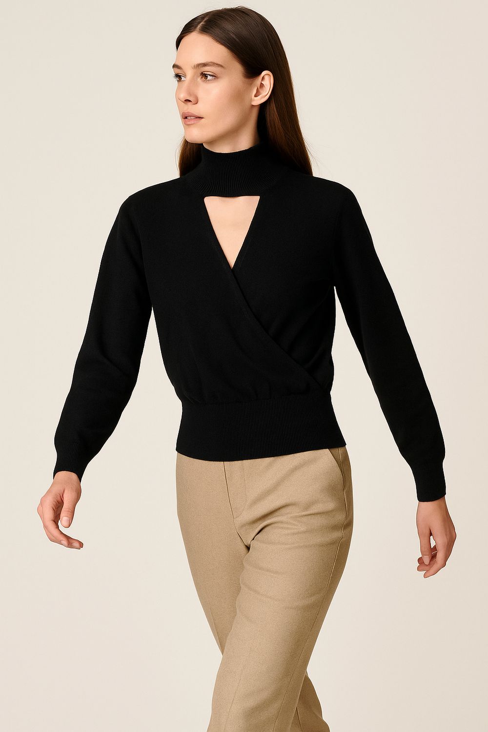 MOTEL - maglia in viscosa incrociata con collo lupetto 25A867- nero