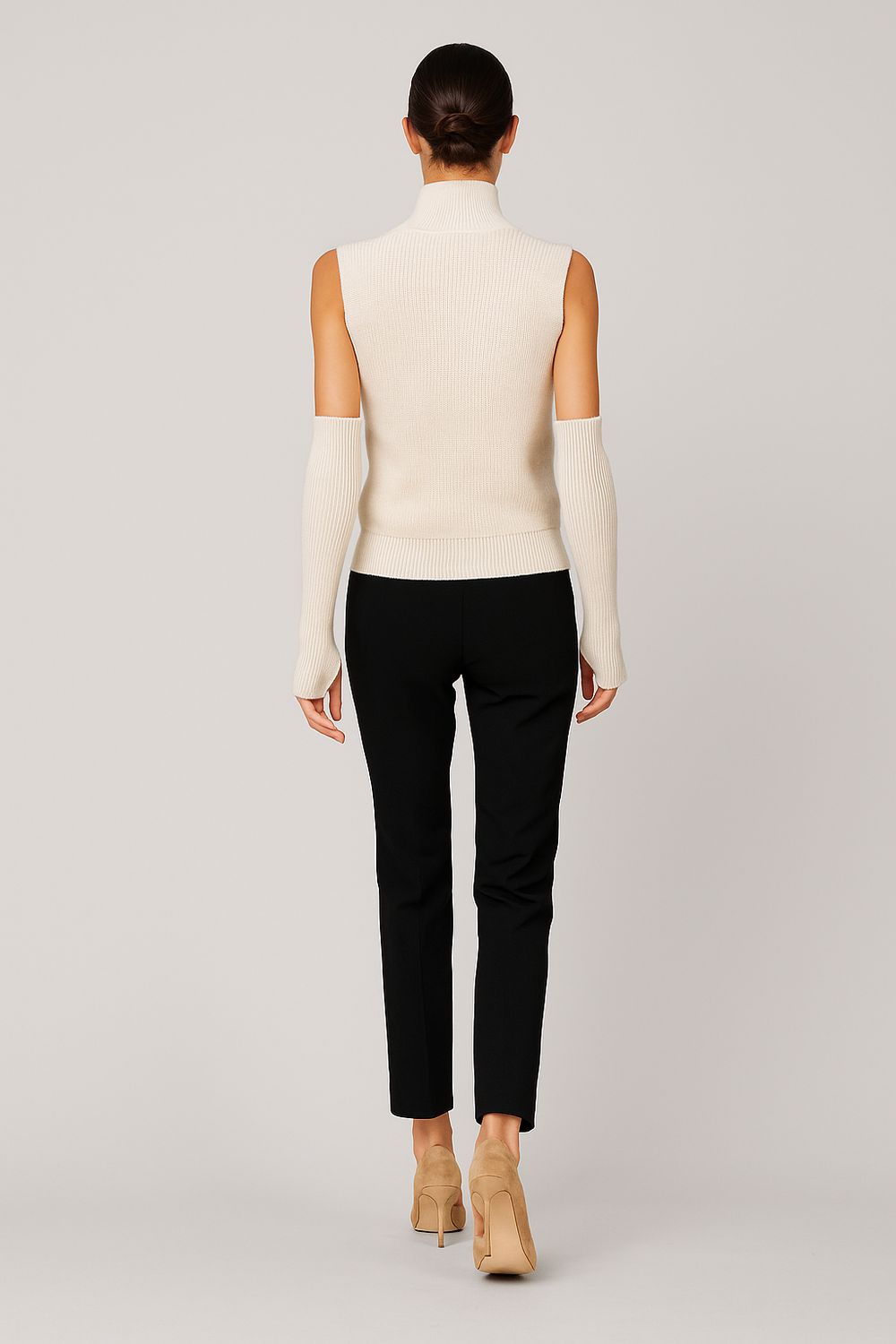 VICOLO - maglia con spalline e manicotti 77332F - panna
