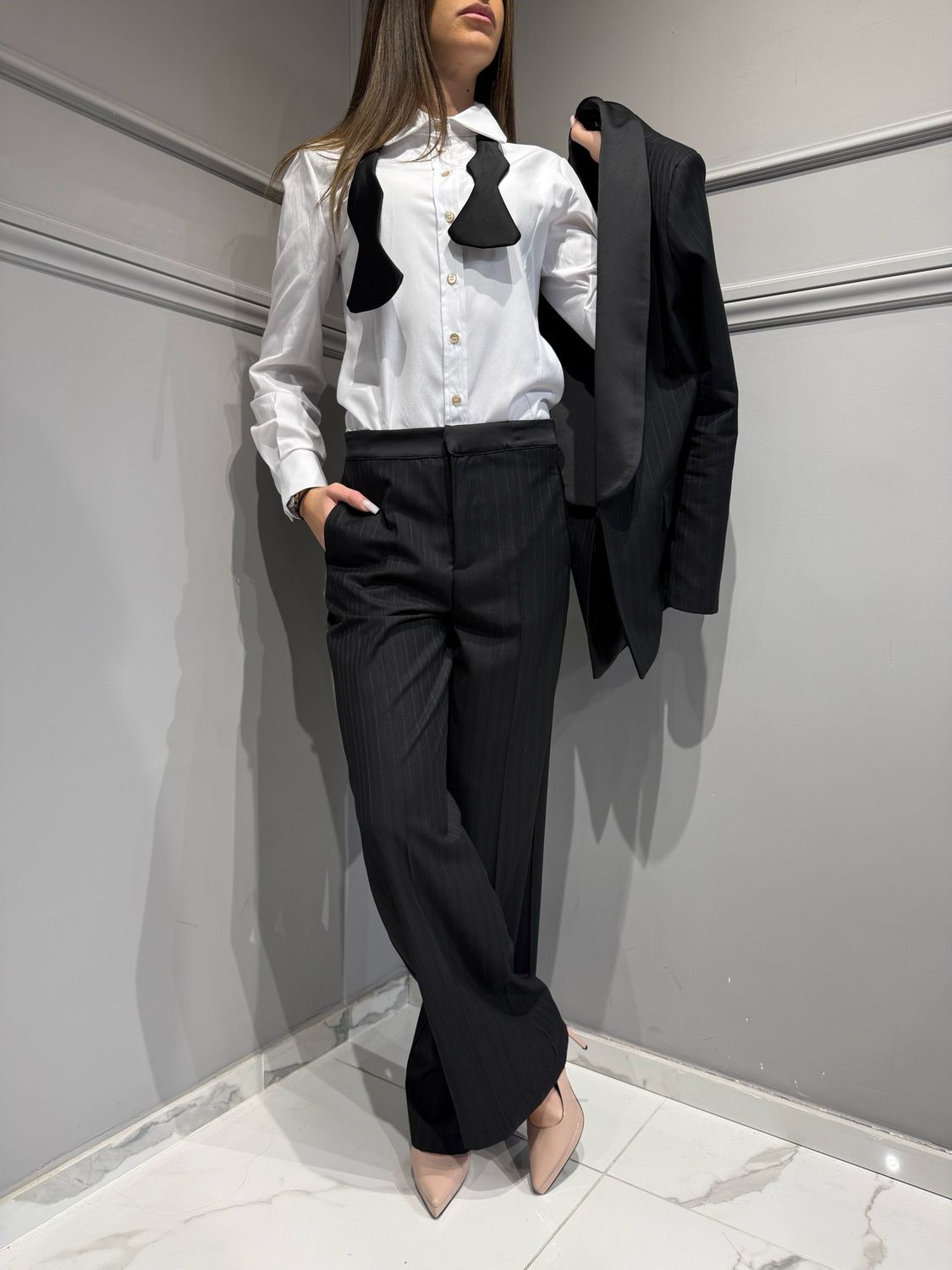 TENSIONE IN - camicia avvitata in popeline morbidissimo con papillon 38099 bianco