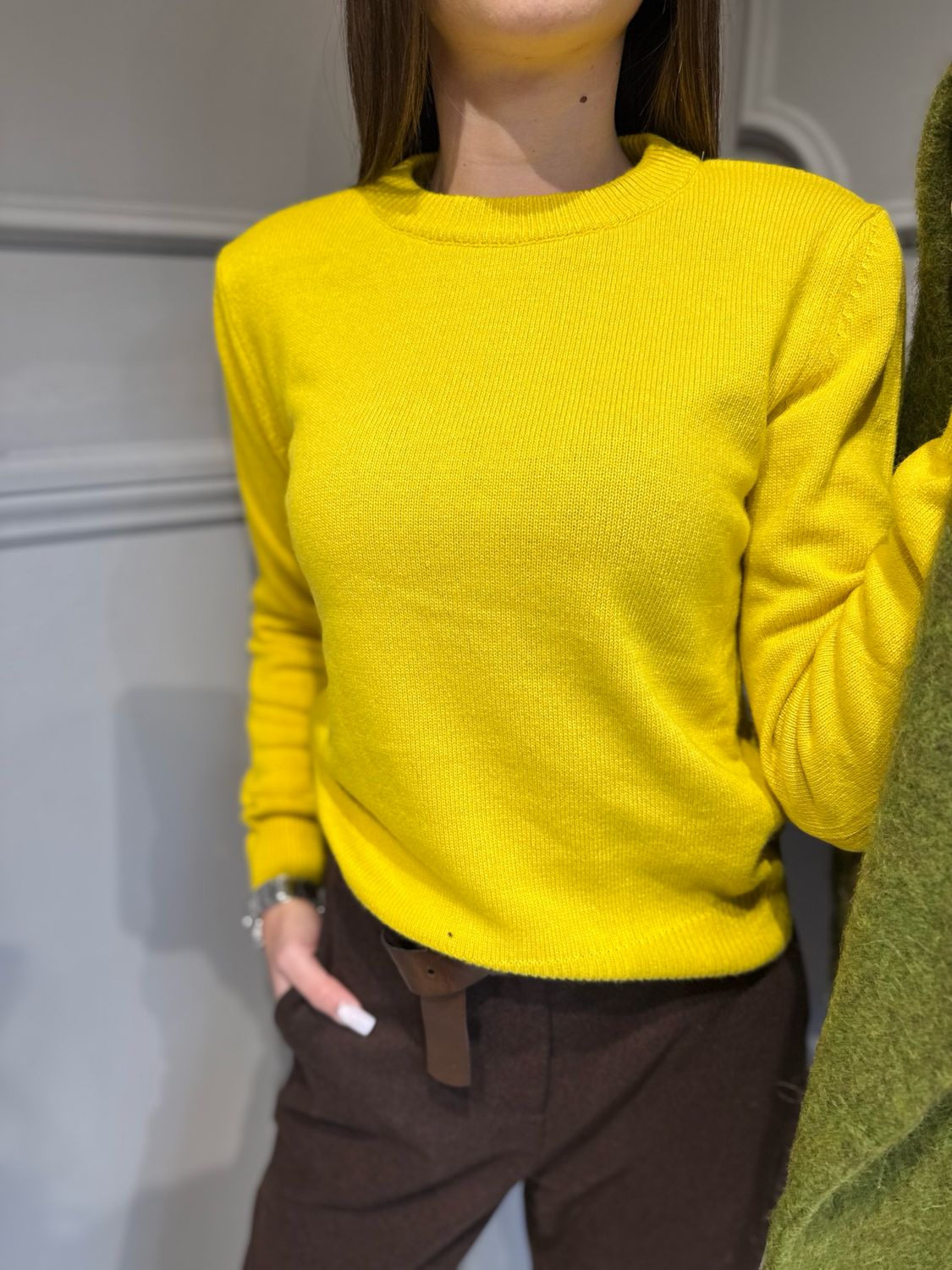 TENSIONE IN - maglia a girocollo con spalline D81026/APP5 giallo