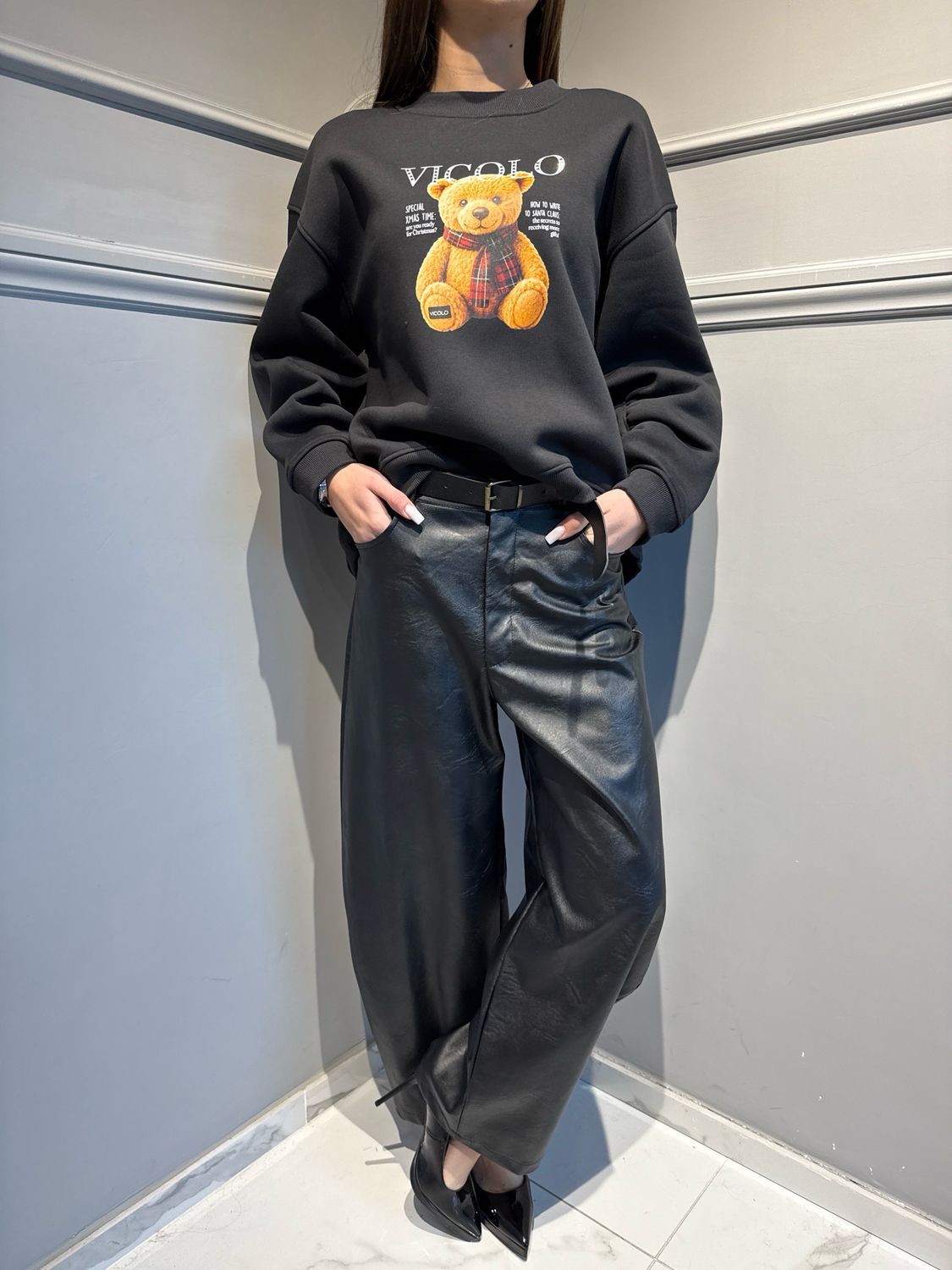 VICOLO - pantalone in ecopelle lavorata TF0709 nero