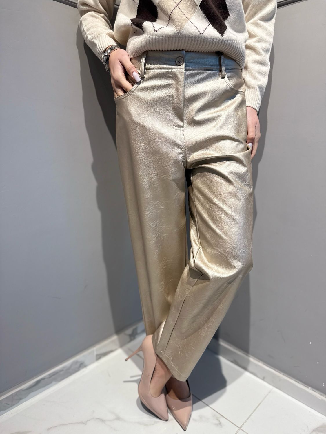 TENSIONE IN - pantalone in ecopelle spalmato 225092 oro