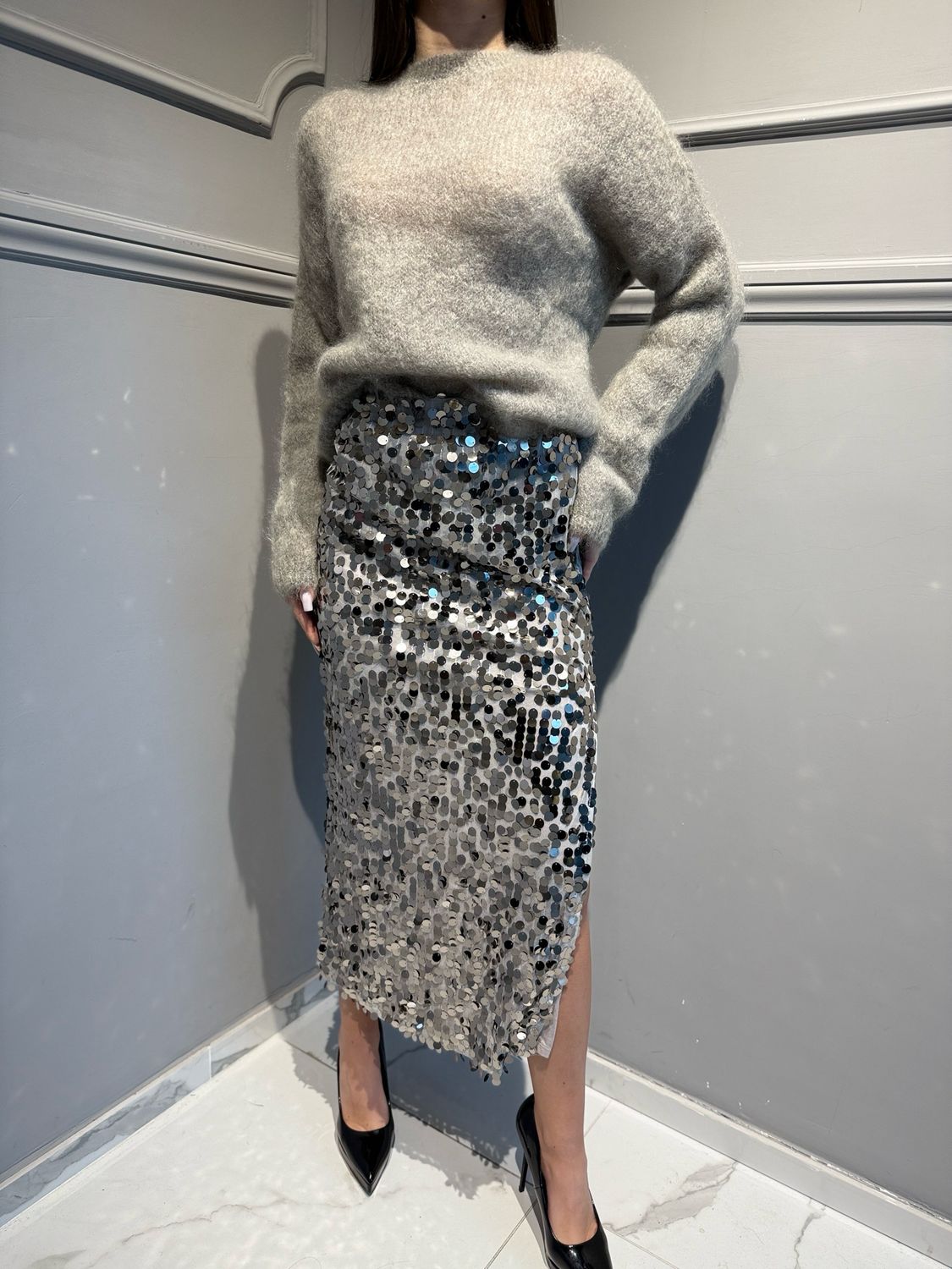 HAVE ONE - gonna Longuette in mega paillettes grigio