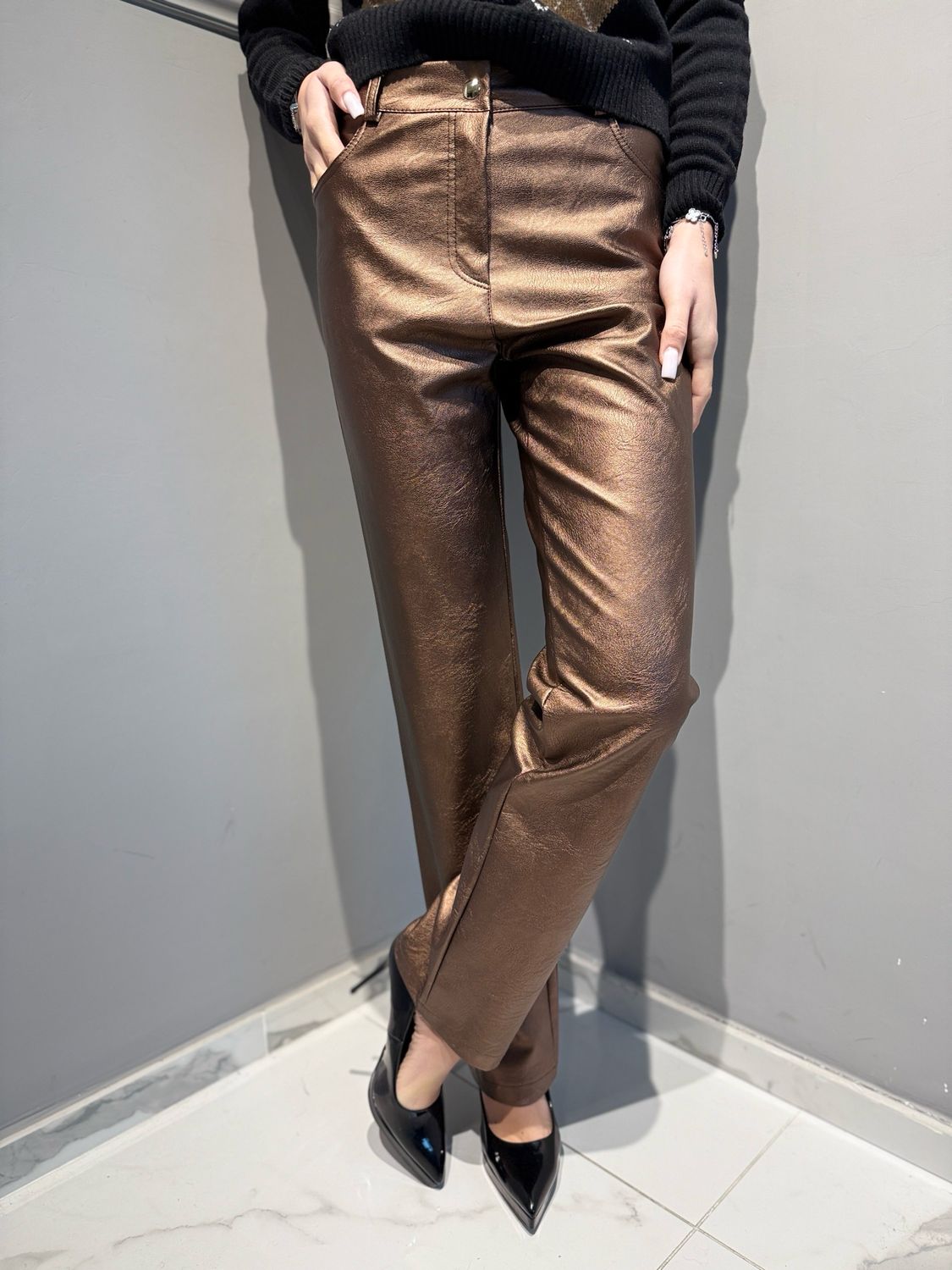 MOTEL - pantalone in tessuto ecopelle spalmato laminato  225202-L bronzo