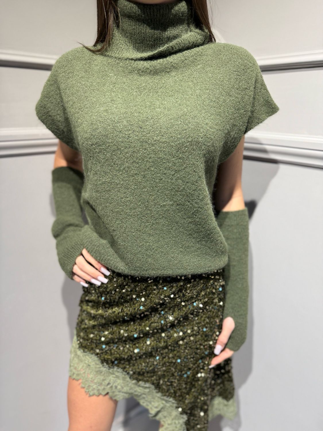 TENSIONE IN - maglia con manicotti 26030 verde militare