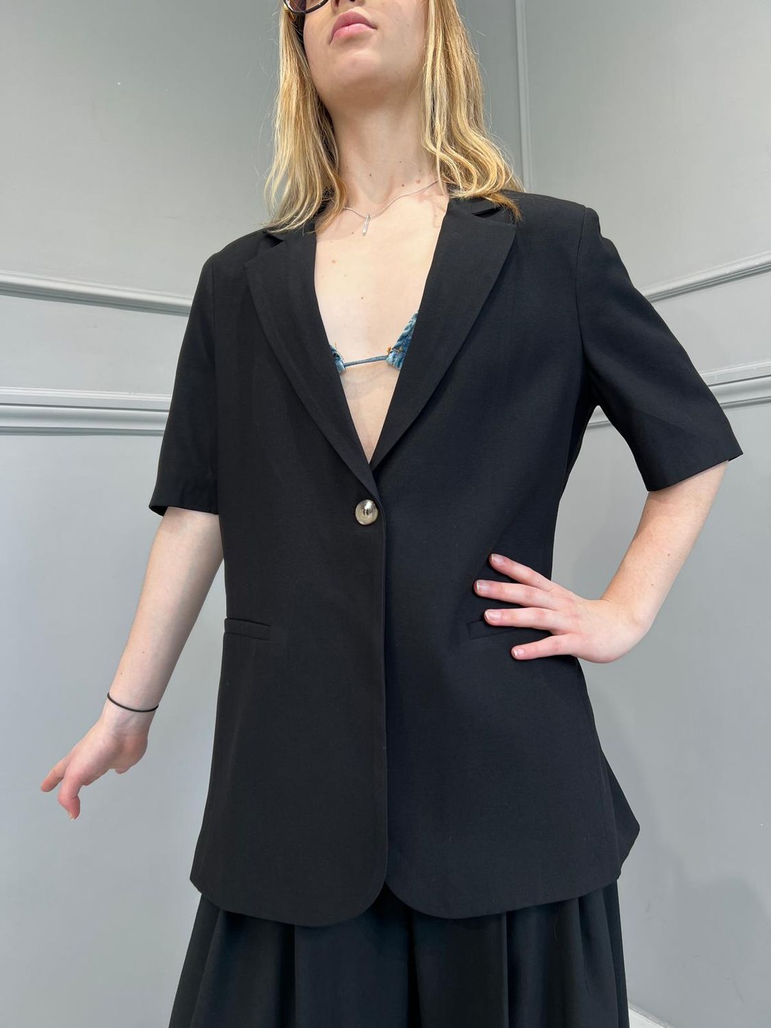 Tensione in- Giacca oversize mezza manica - Nero  SKU: 24b2519